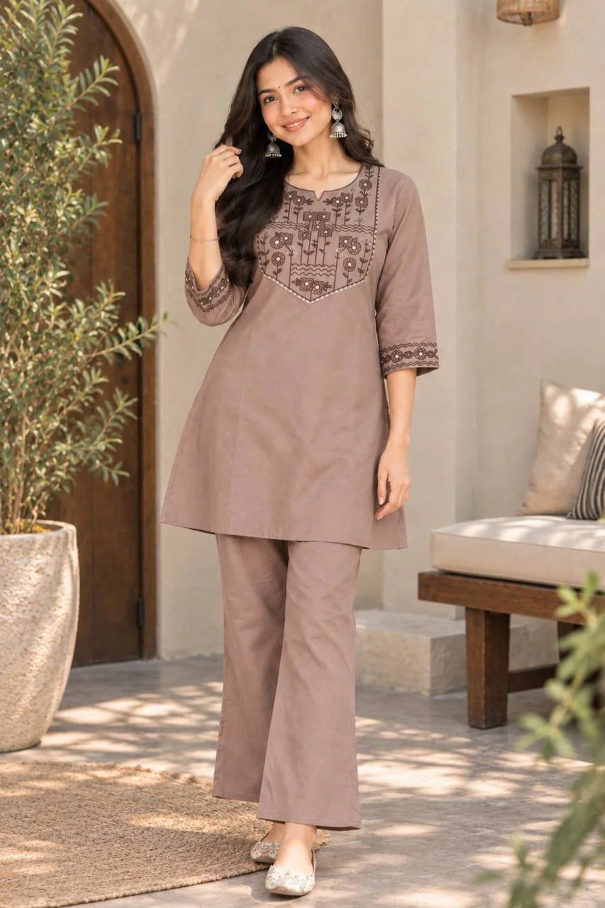 Taupe