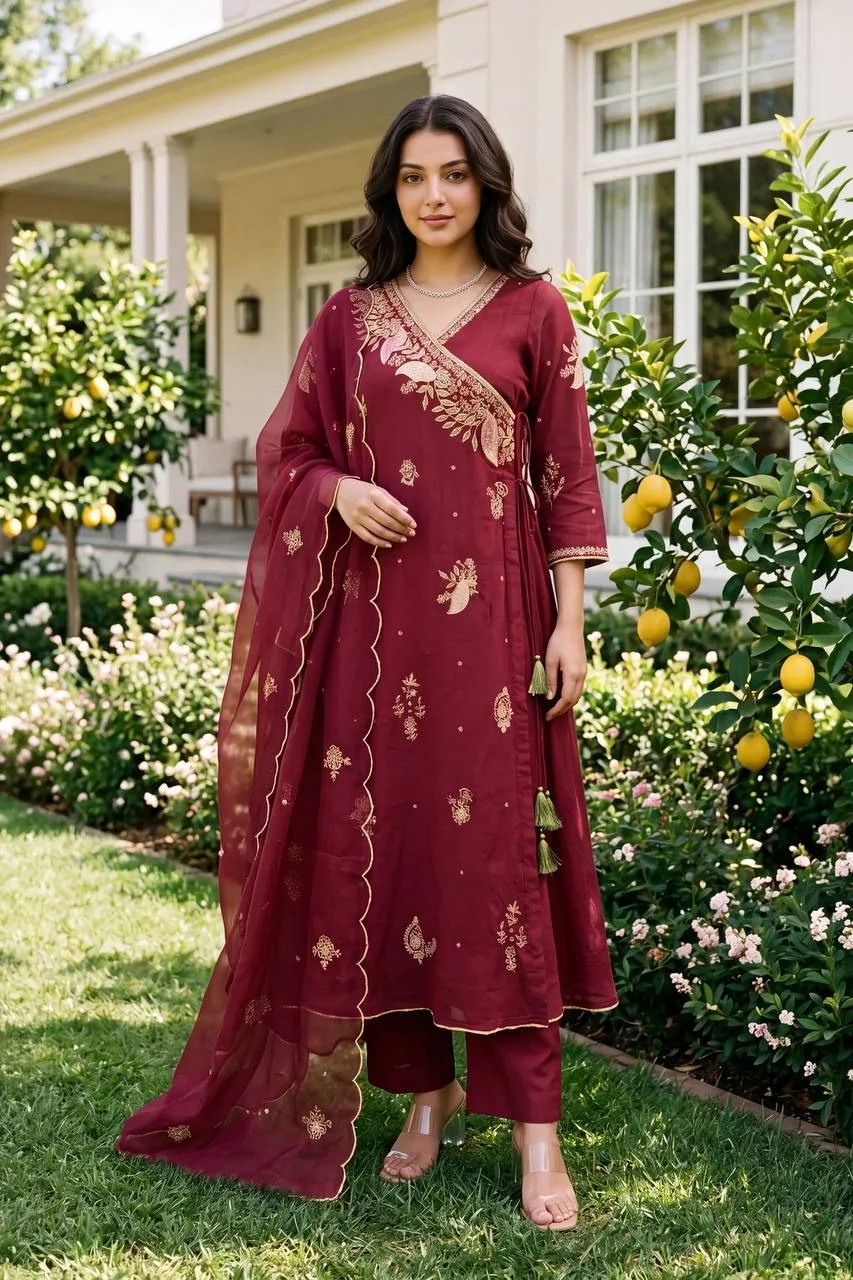 VIDALA CLOTHINGS Pure Mul Chanderi Kurti with Pant & Embroidered Dupatta Set in Maroon
