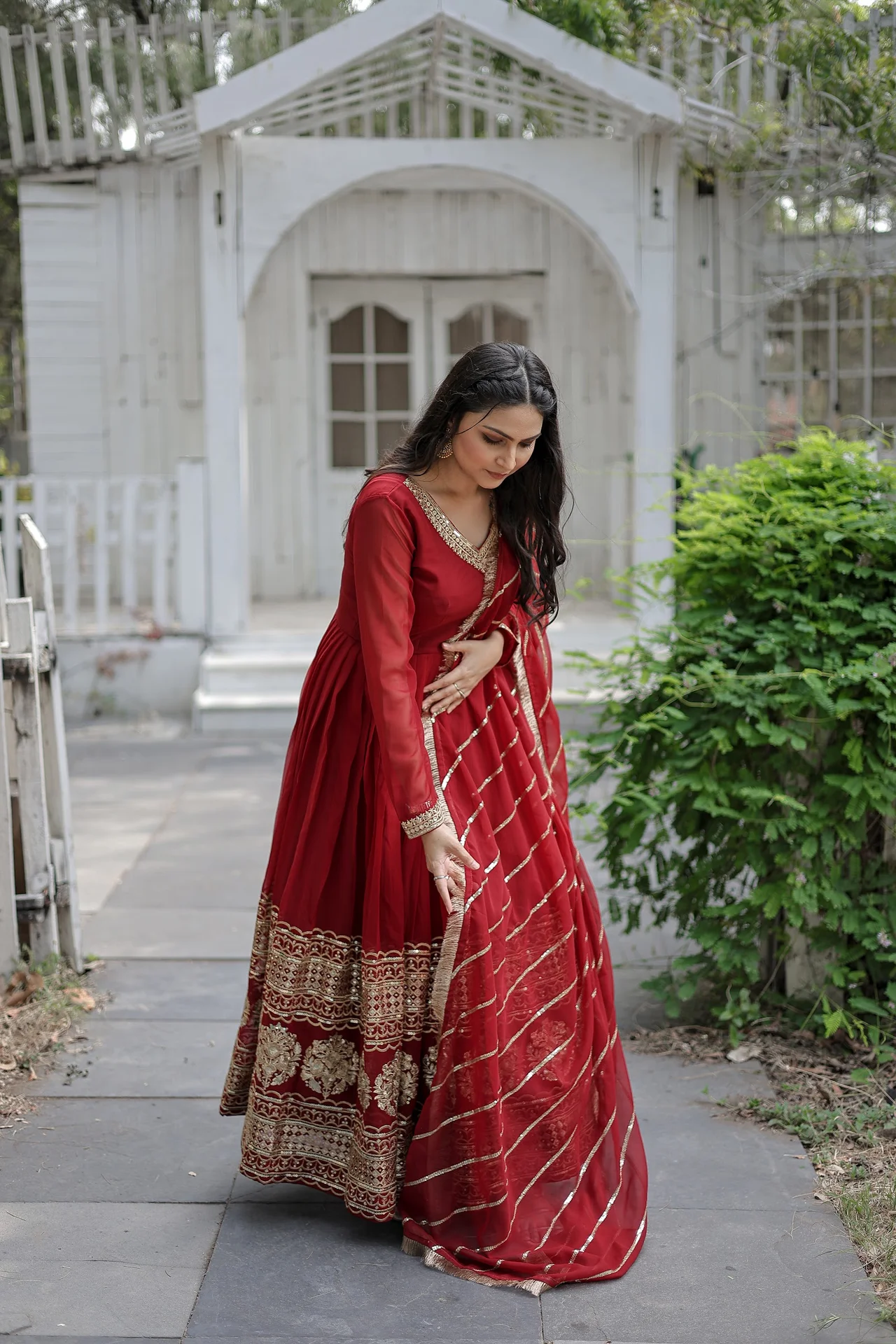 Women's Sequins Embroidered Faux Blooming Gown with Dupatta in Maroon — photo 2 of 7