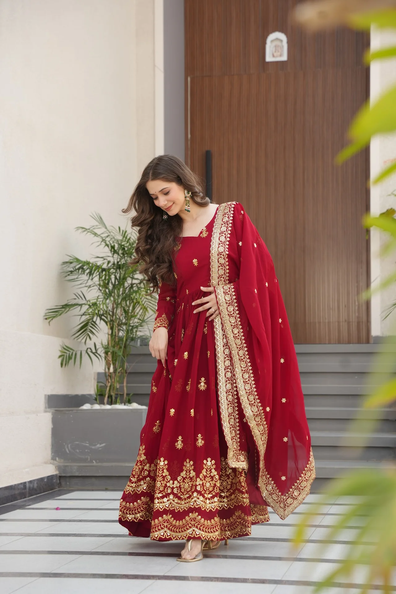 Women's Zari and Sequins Embroidered Faux Blooming Gown with Dupatta in Maroon — photo 3 of 9