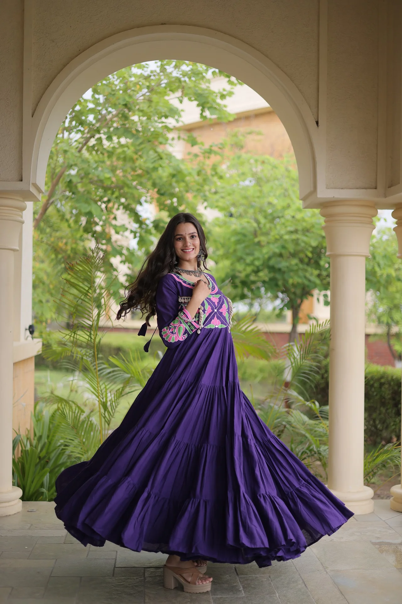 Women's Kora Cotton Gown with Full Sleeves in Purple — photo 5 of 7