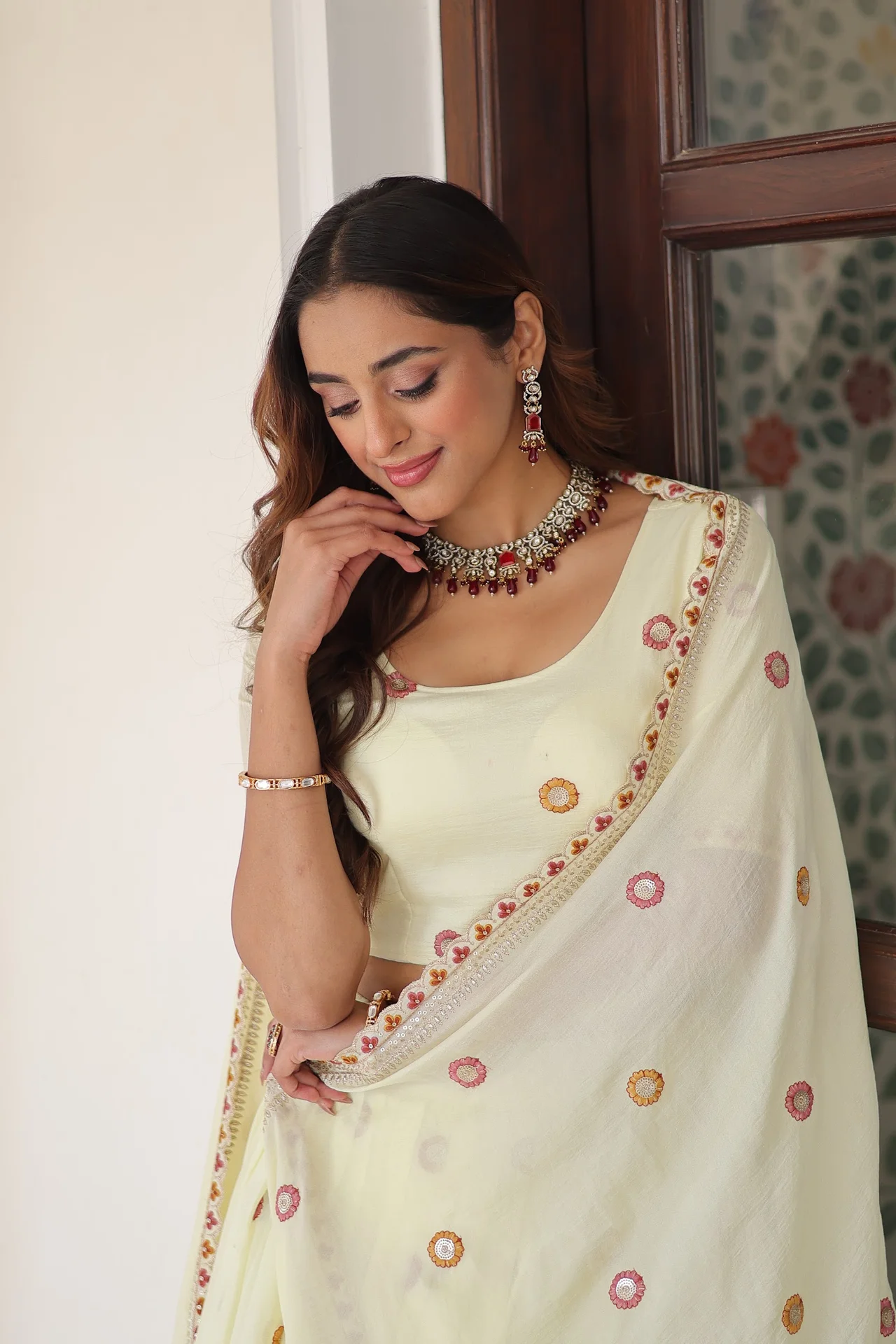 Women's Vichitra Silk Lehenga Choli with Dupatta in Cream — photo 4 of 10