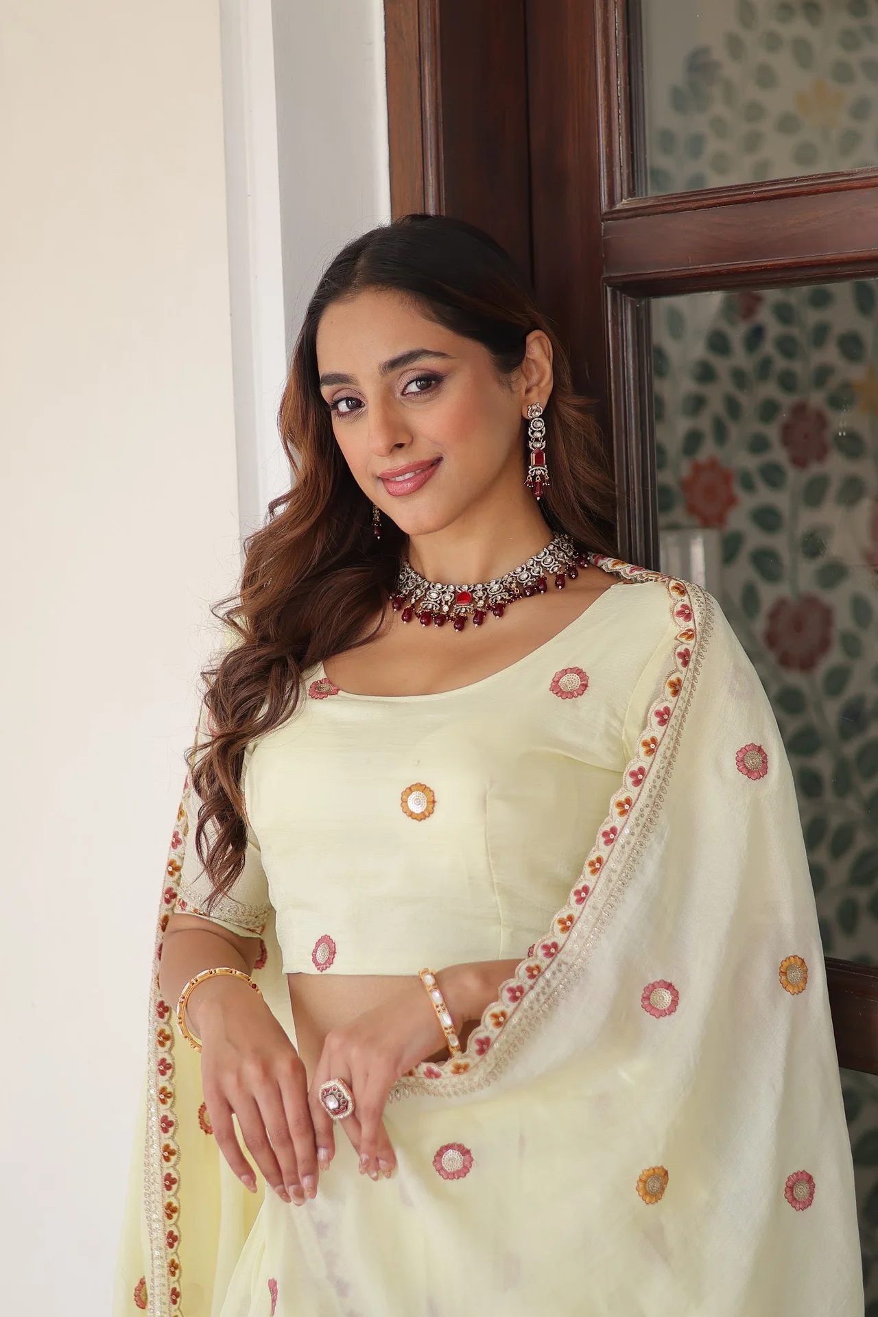 Women's Vichitra Silk Lehenga Choli with Dupatta in Cream — photo 5 of 10
