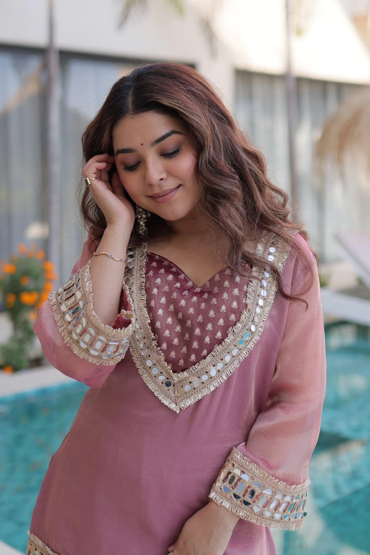 Women's Salasa Fabric Kurta Set with Pant and Batwa in Onion Pink — photo 7 of 8