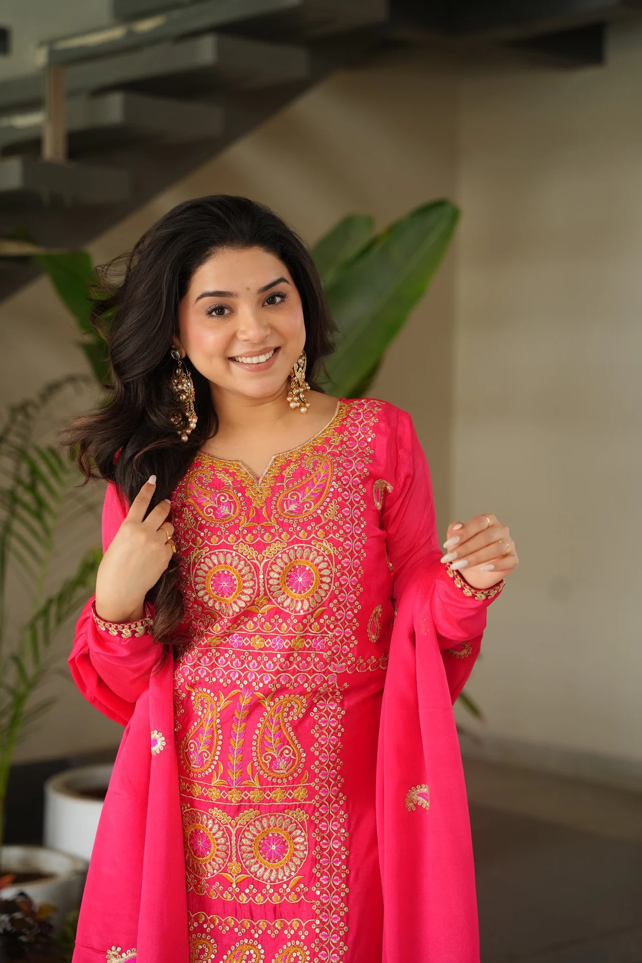 Women's Chinnon Silk Kurta Set with Pant and Dupatta in Rani Pink — photo 2 of 7