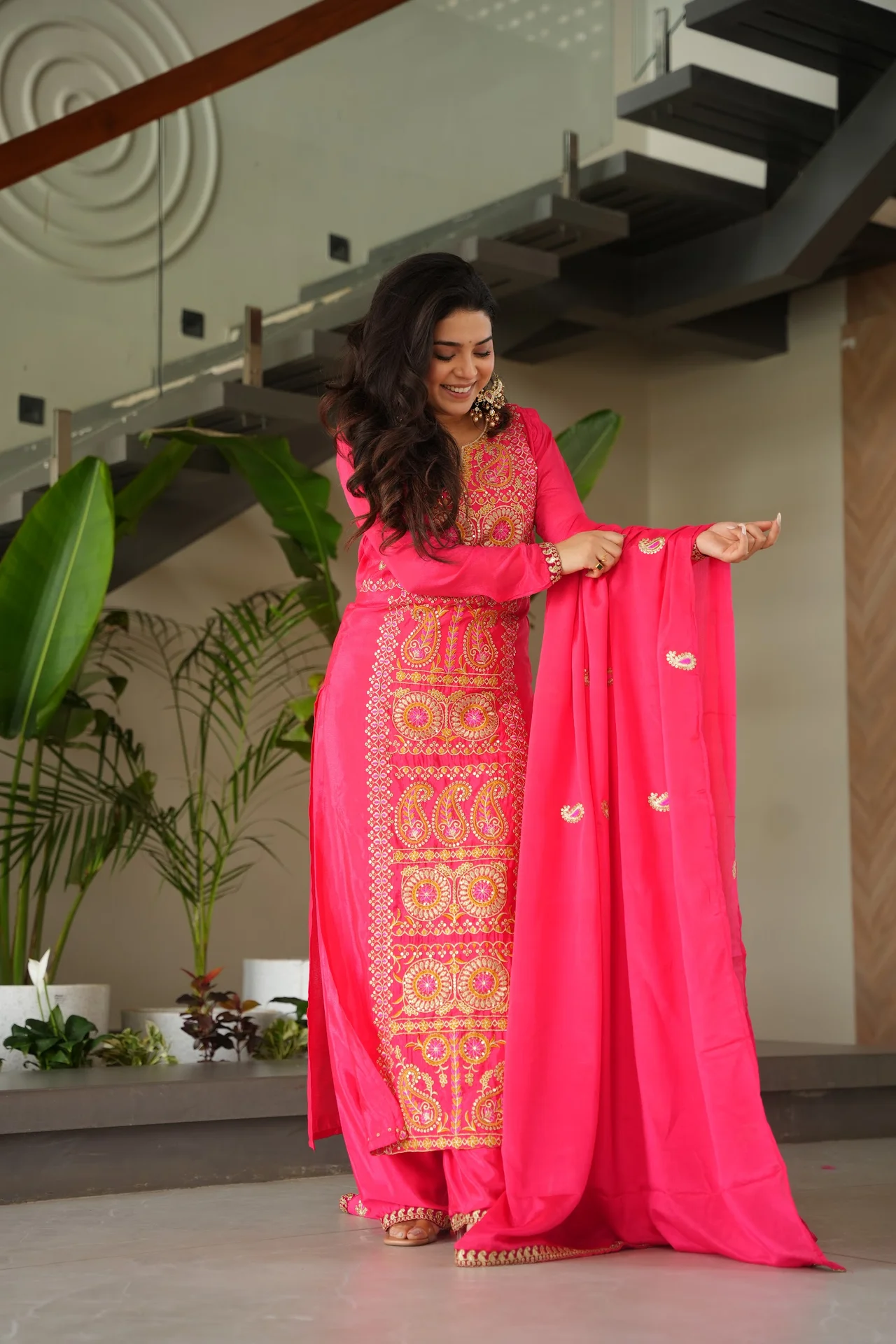 Women's Chinnon Silk Kurta Set with Pant and Dupatta in Rani Pink — photo 3 of 7