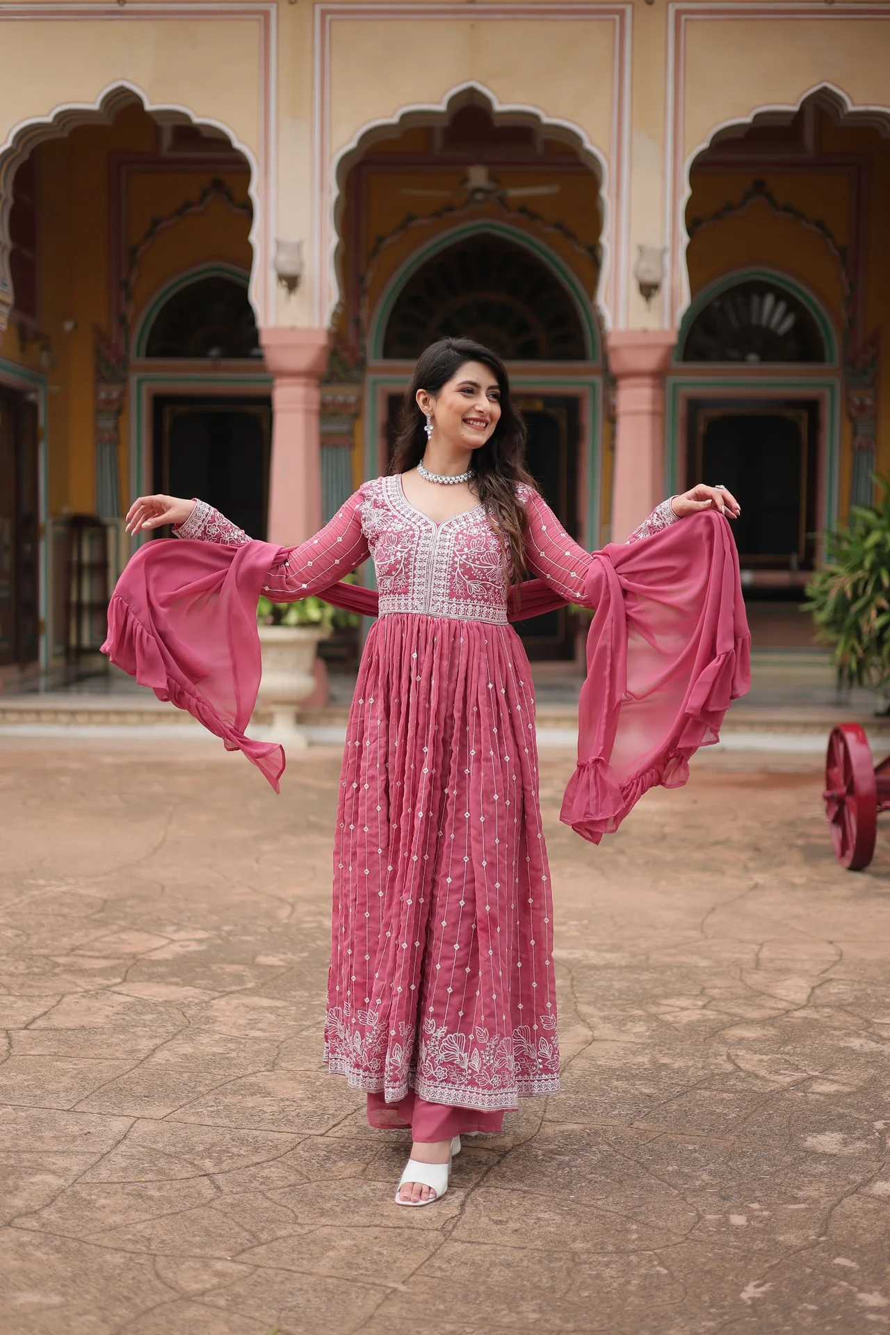 Women's Faux Georgette Kurta Set with Palazzo and Dupatta in Pink — photo 7 of 7
