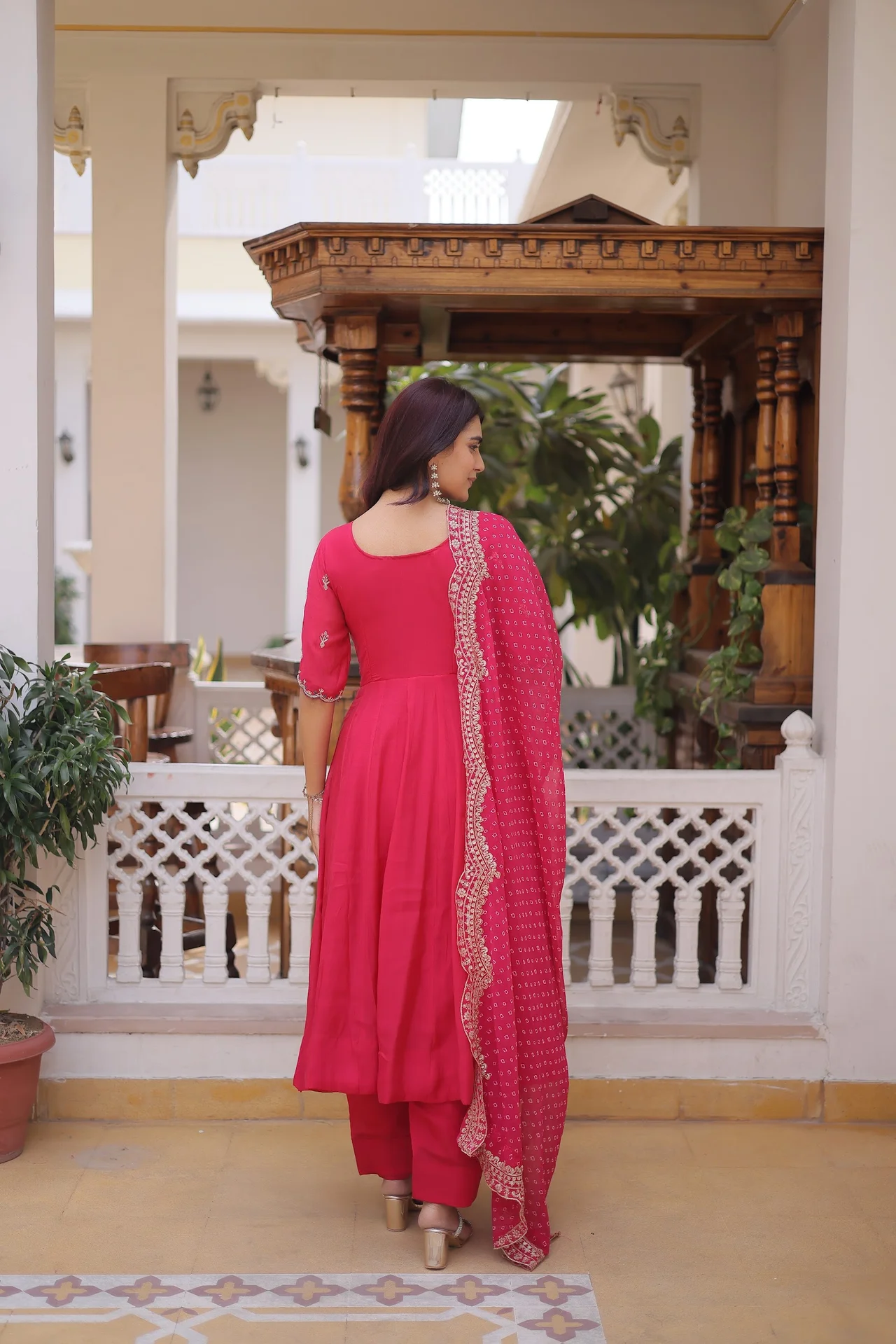 Women's Mul Chanderi Kurta Set with Pant and Dupatta in Rani Pink — photo 8 of 9