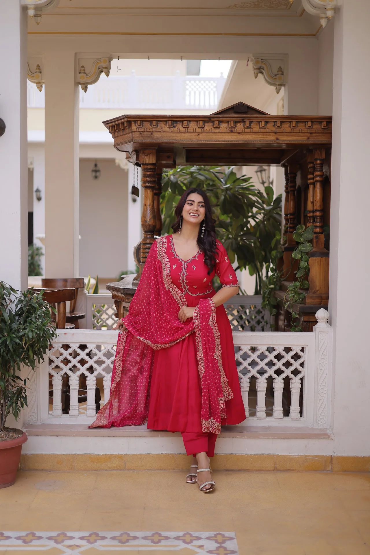 Women's Mul Chanderi Kurta Set with Pant and Dupatta in Rani Pink — photo 9 of 9