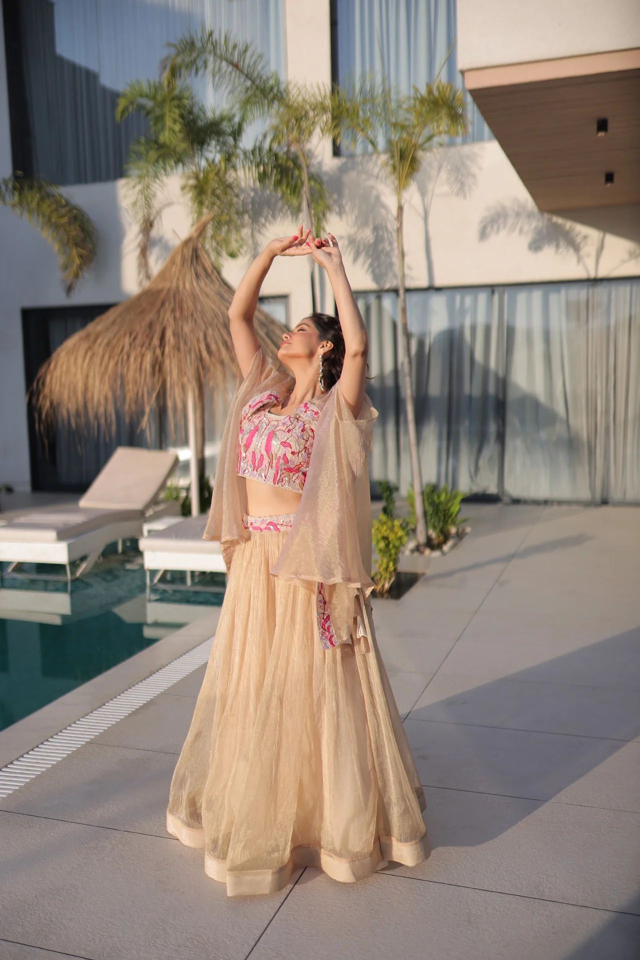 Women's Sindur Silk Lehenga Choli with Shrug in Beige — photo 5 of 7
