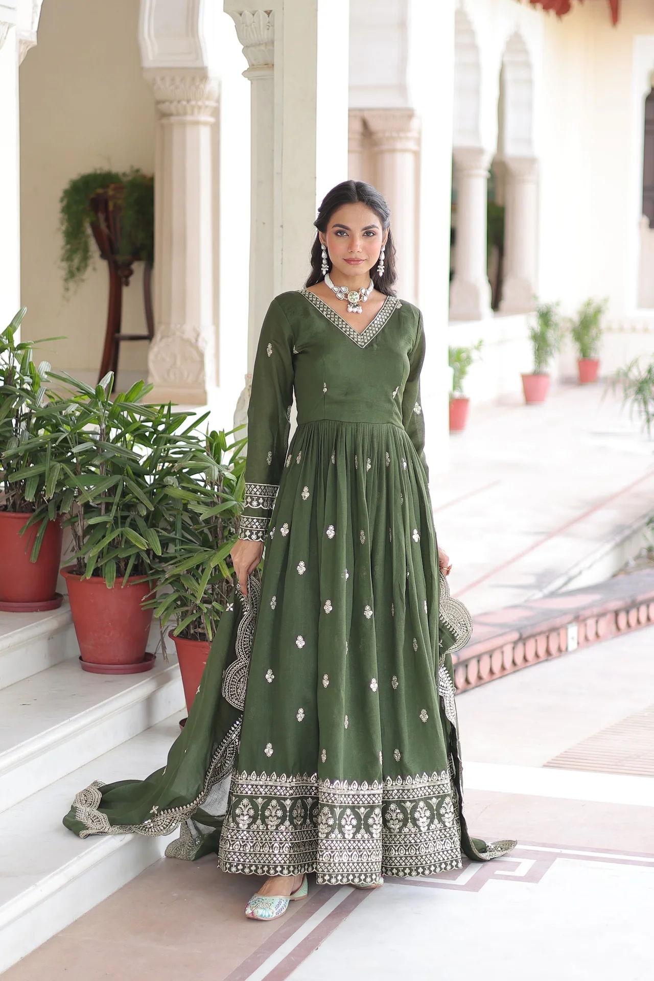 Women's Vichitra Silk Gown with Dupatta in Mehendi Green — photo 5 of 6