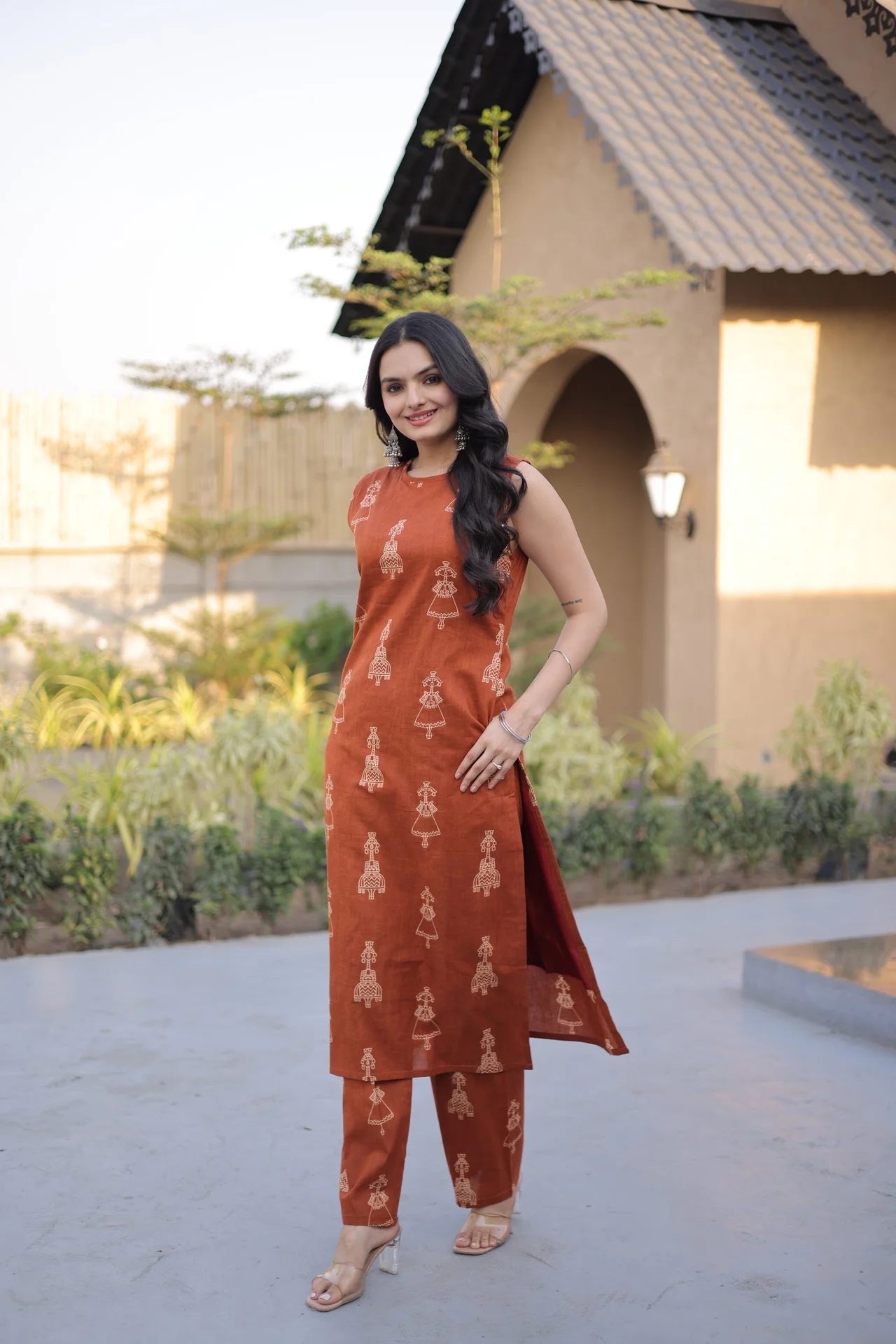 Women's Printed Cotton Kurta Set with Pant in Rust — photo 5 of 5