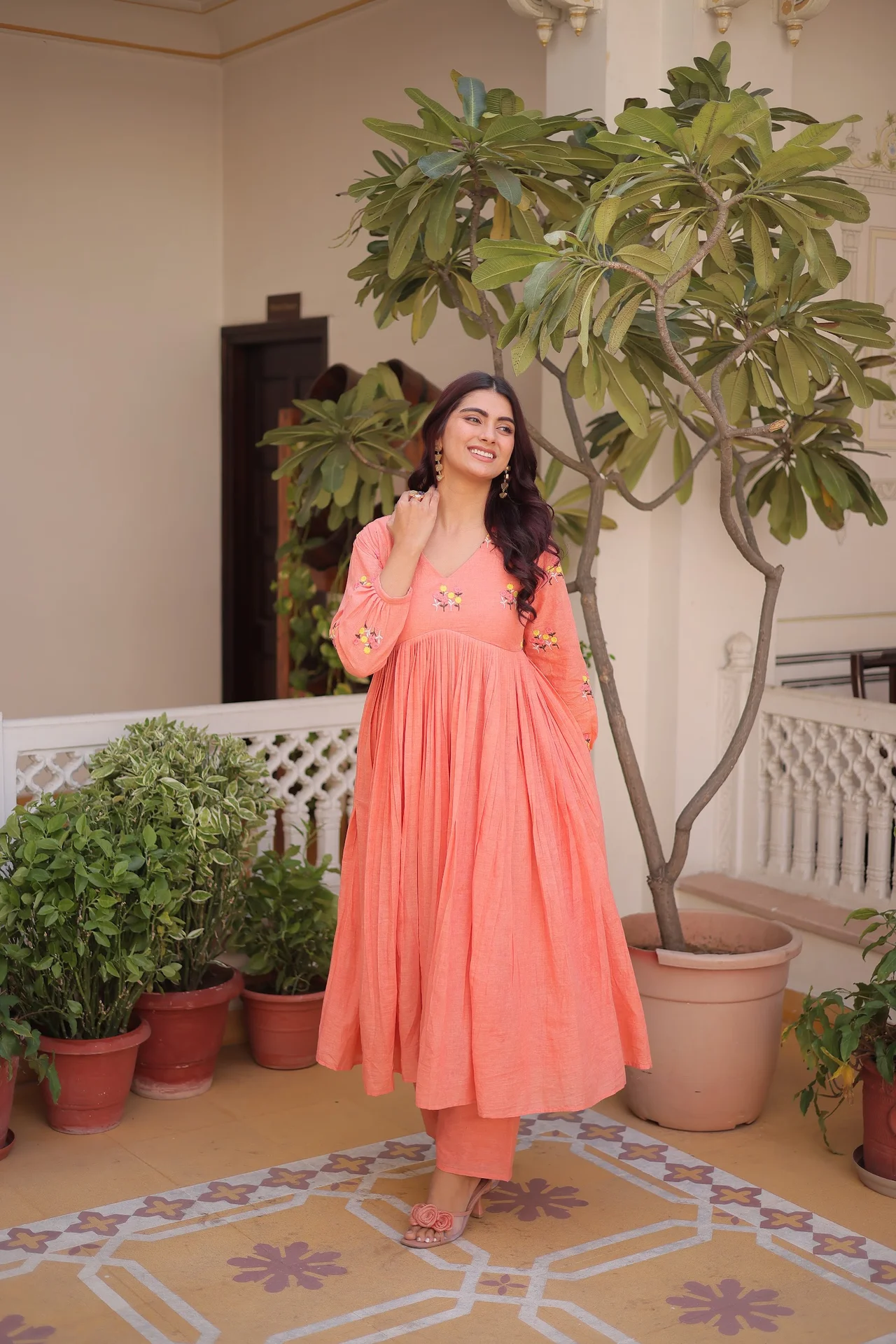 Women's Cotton Embroidered Kurta Set with Pant in Peach — photo 4 of 5