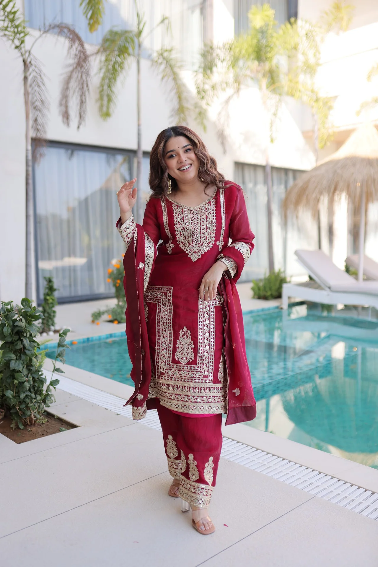 Women's Fendi Silk Embroidered Kurta Set with Pant & Dupatta in Maroon — photo 6 of 7