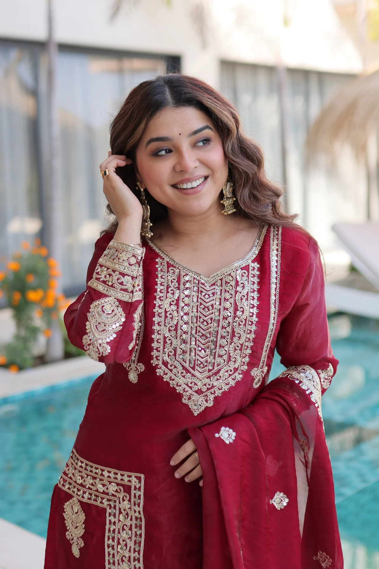 Women's Fendi Silk Embroidered Kurta Set with Pant & Dupatta in Maroon — photo 7 of 7