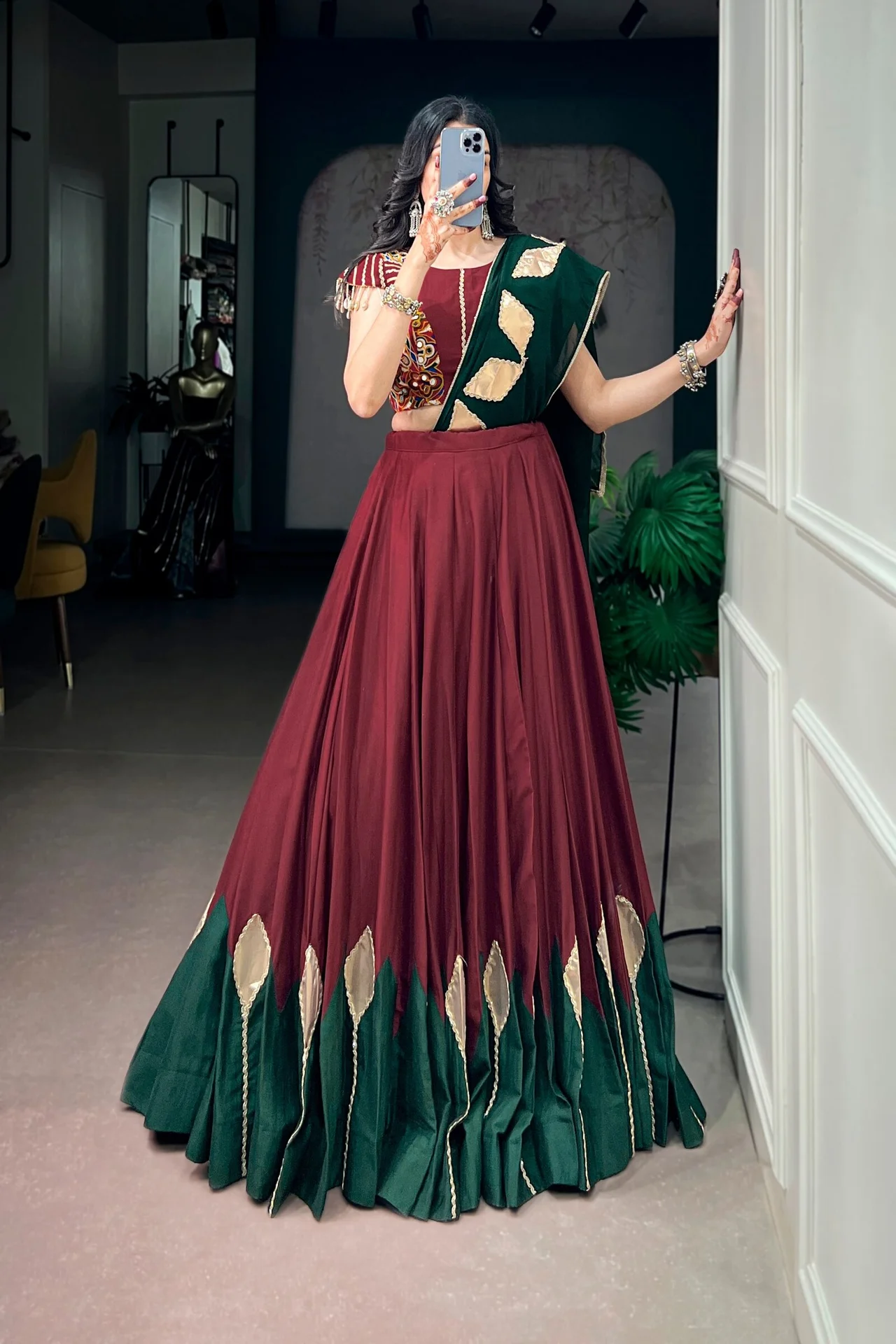 Women’s Chinon Lehenga Choli with Gotta Patch Work & Gamthi Blouse in Maroon — photo 4 of 7