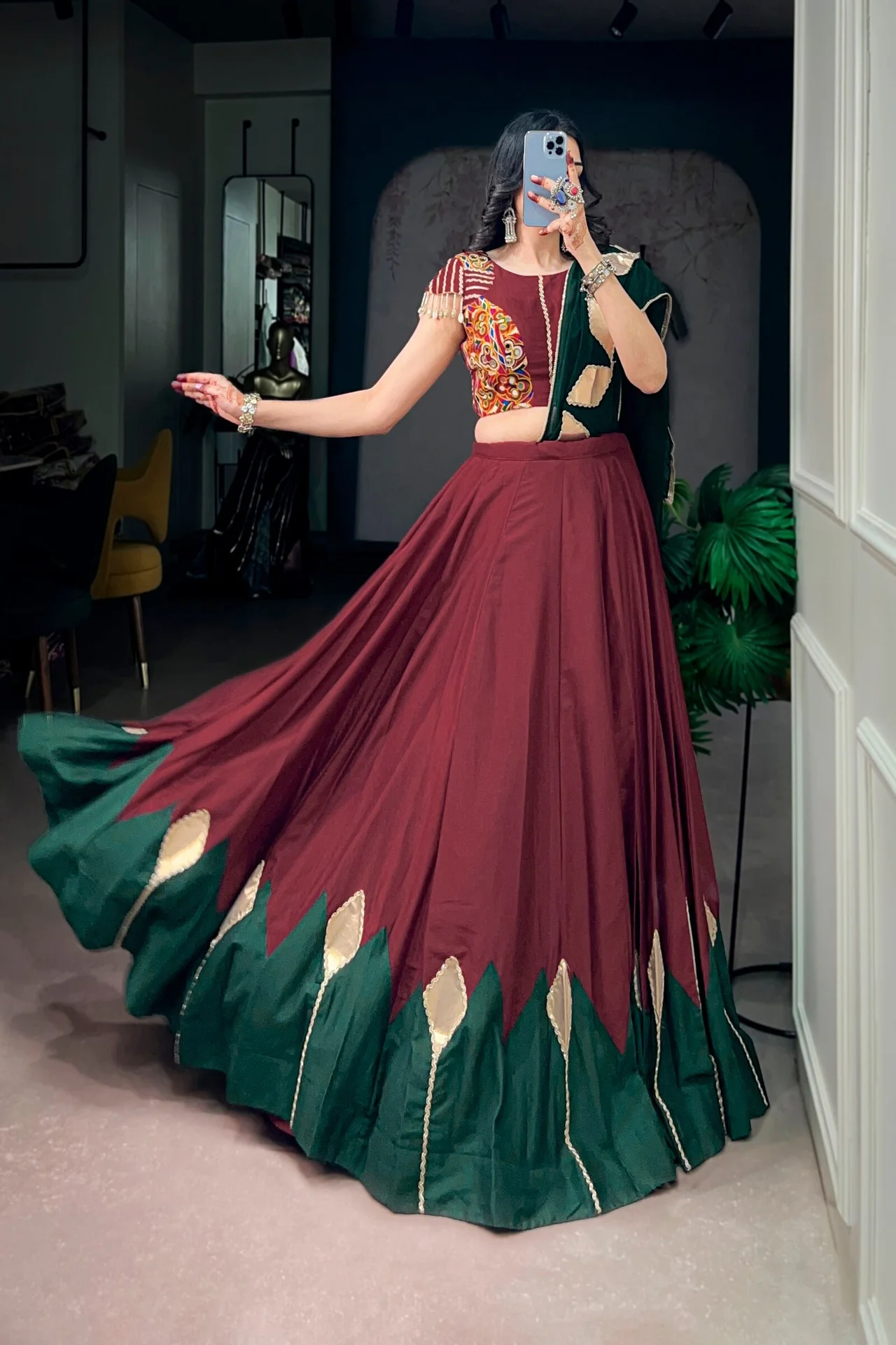 Women’s Chinon Lehenga Choli with Gotta Patch Work & Gamthi Blouse in Maroon — photo 5 of 7