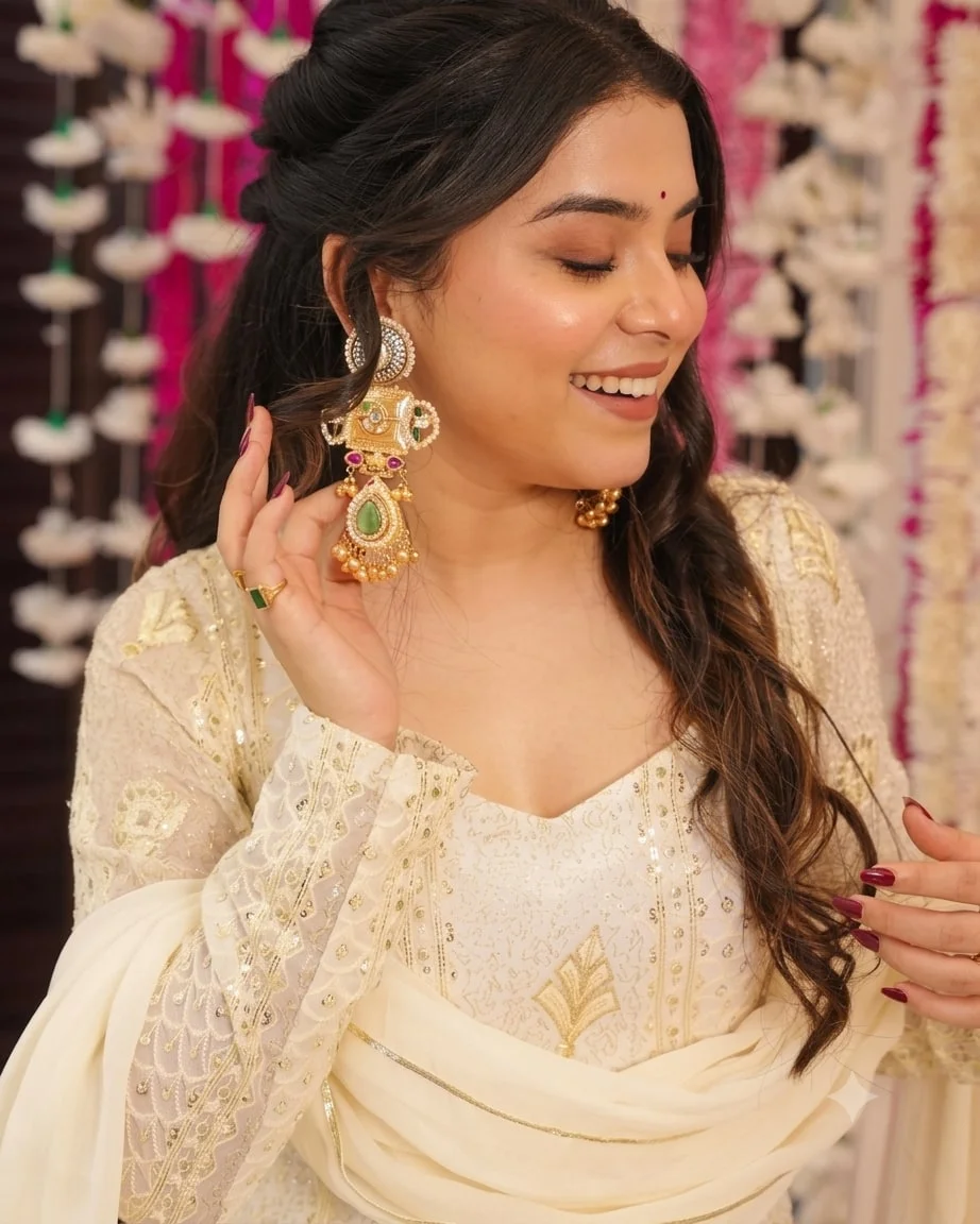 Premium Readymade Anarkali Suit Set for Women in Off White — photo 3 of 6