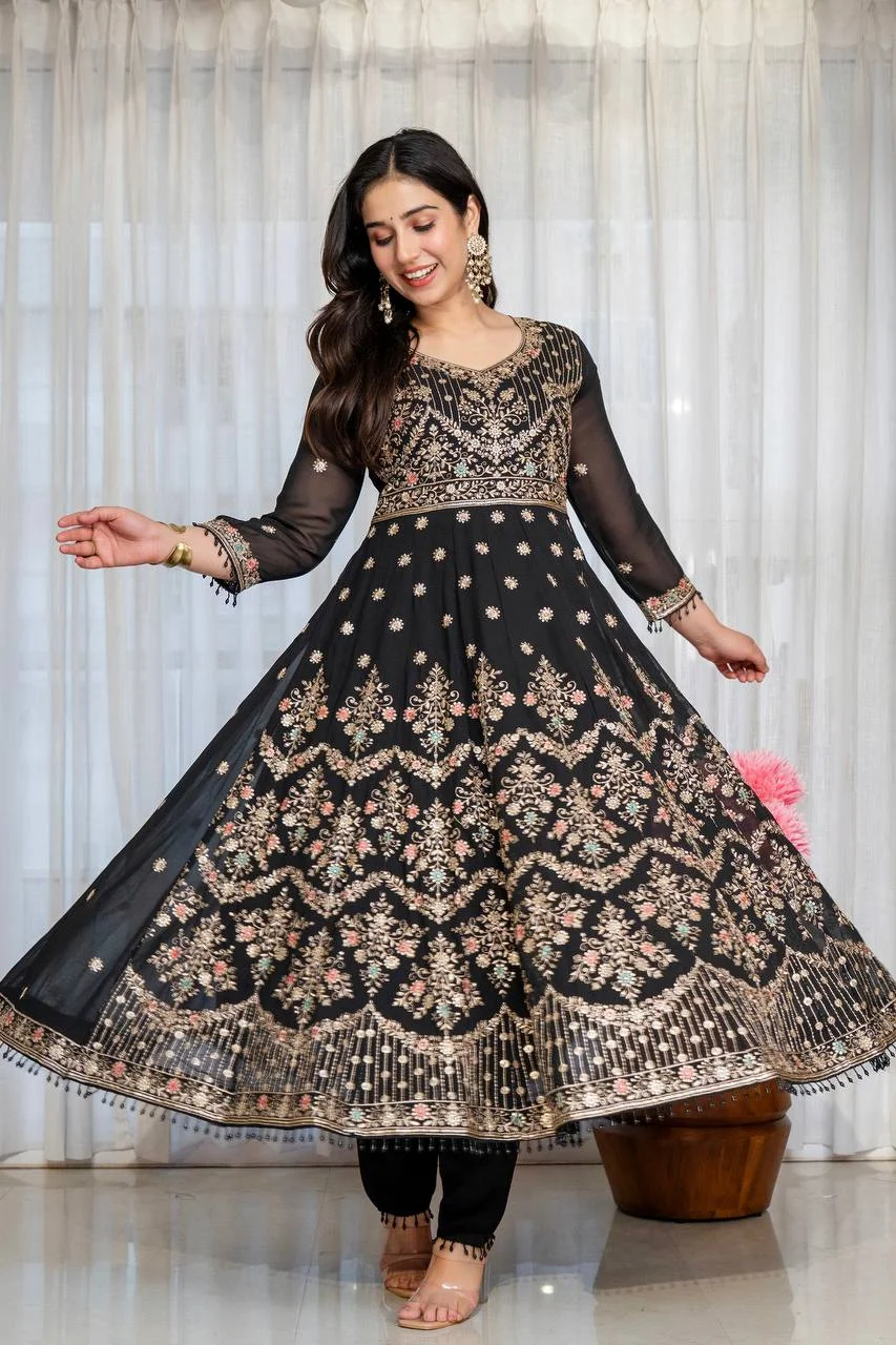 Premium Anarkali Suit Set for Women in Black — photo 3 of 8