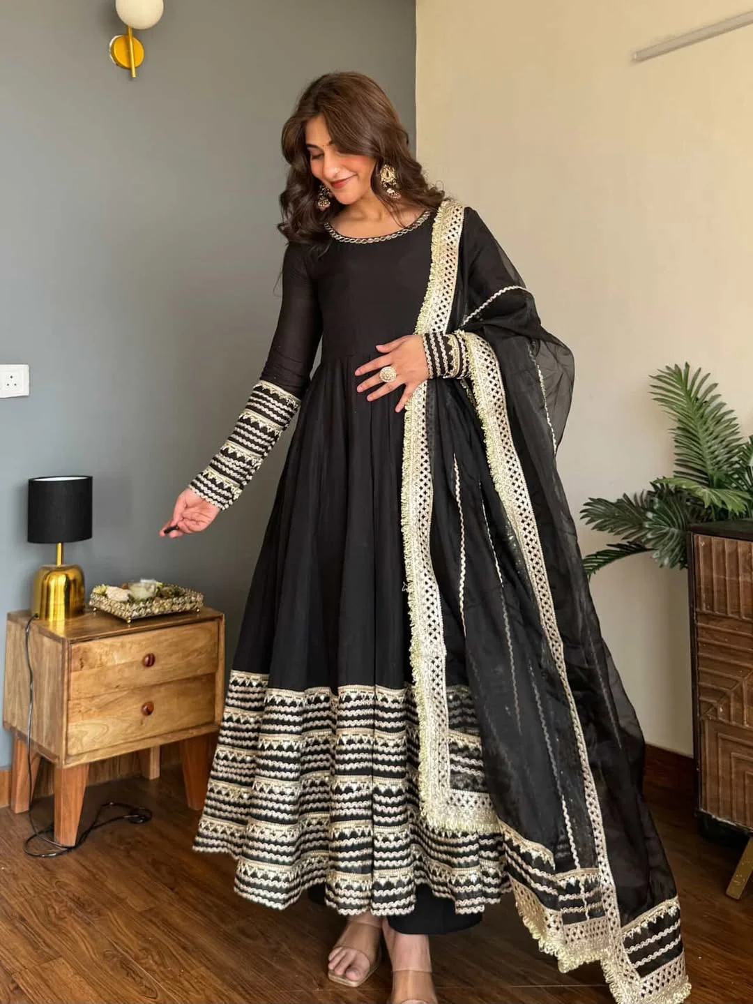 Black Embroidered Work Anarkali Suit Set for Women — photo 8 of 10