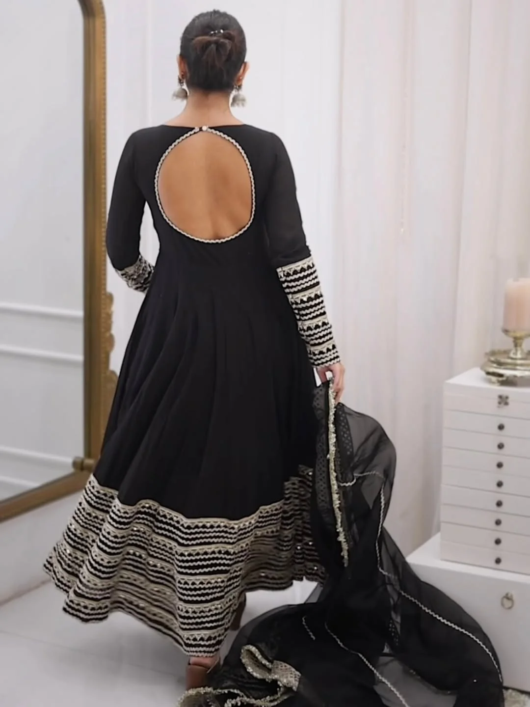 Black Embroidered Work Anarkali Suit Set for Women — photo 10 of 10
