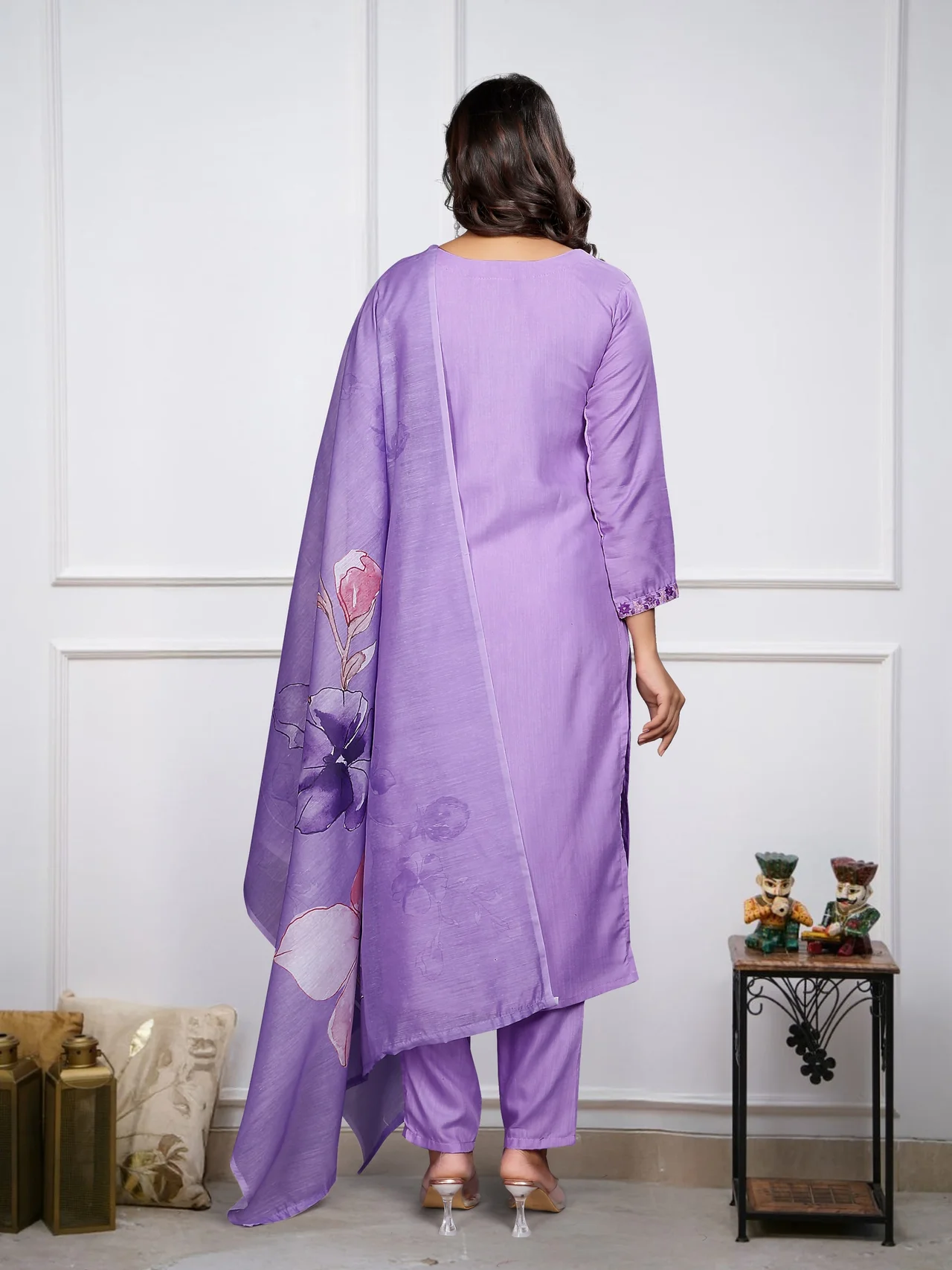 Women's Soft Rayon Slub Kurta Set with Pant & Chanderi Dupatta in Lavender — photo 6 of 7