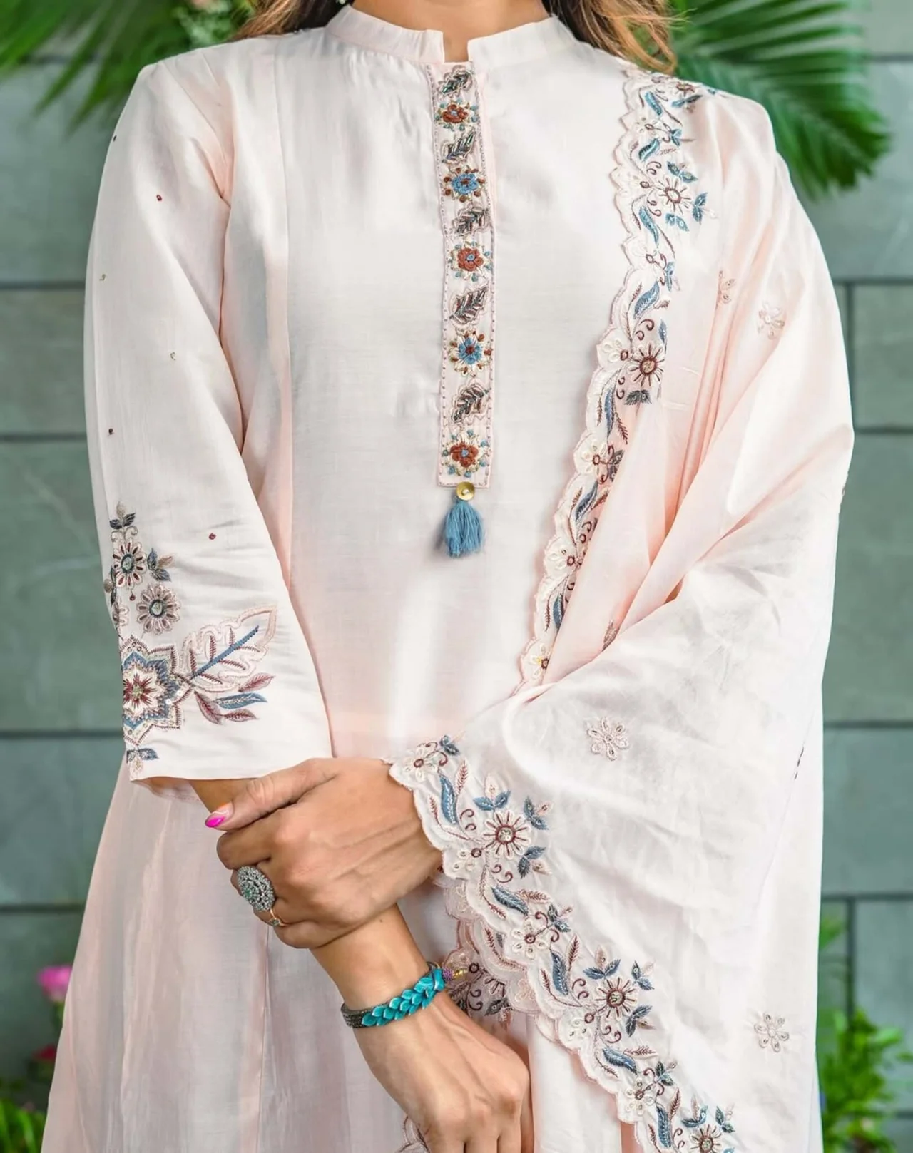 Women's Muslin Cotton Embroidered Kurta Set with Dupatta in Blush Pink — photo 5 of 6
