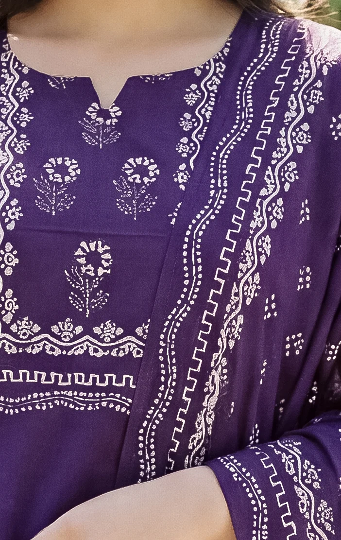 Women's Muslin Kurta Set with Pant & Dupatta in Purple — photo 2 of 6