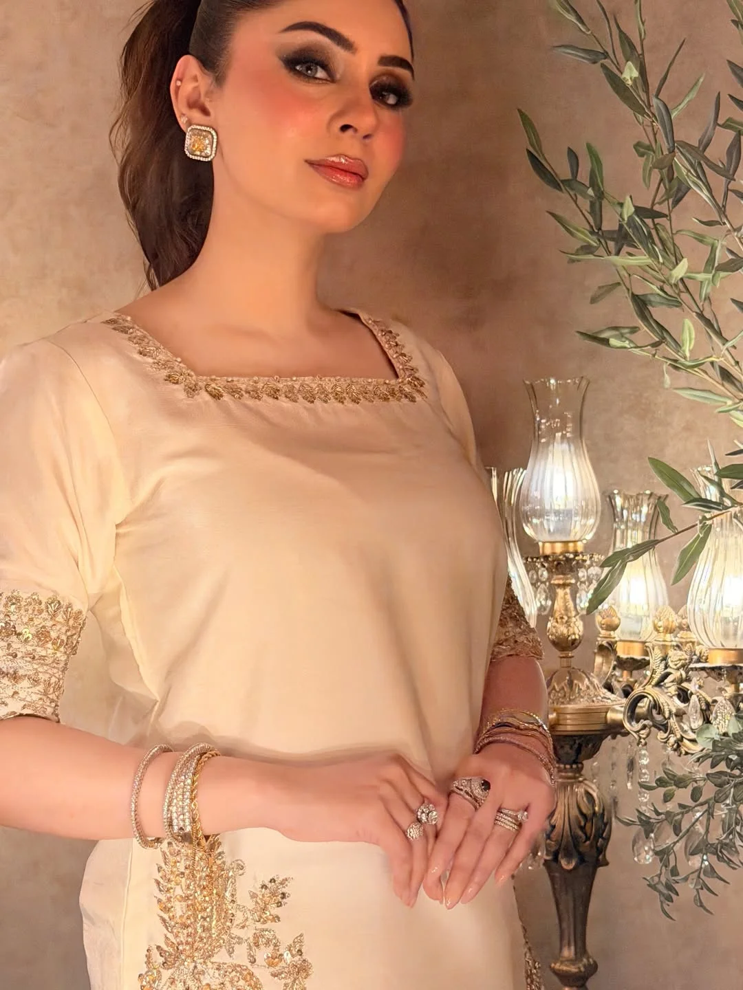Women's Chinon Embroidered Kurta Set with Flared Palazzo and Organza Dupatta in Cream — photo 7 of 7