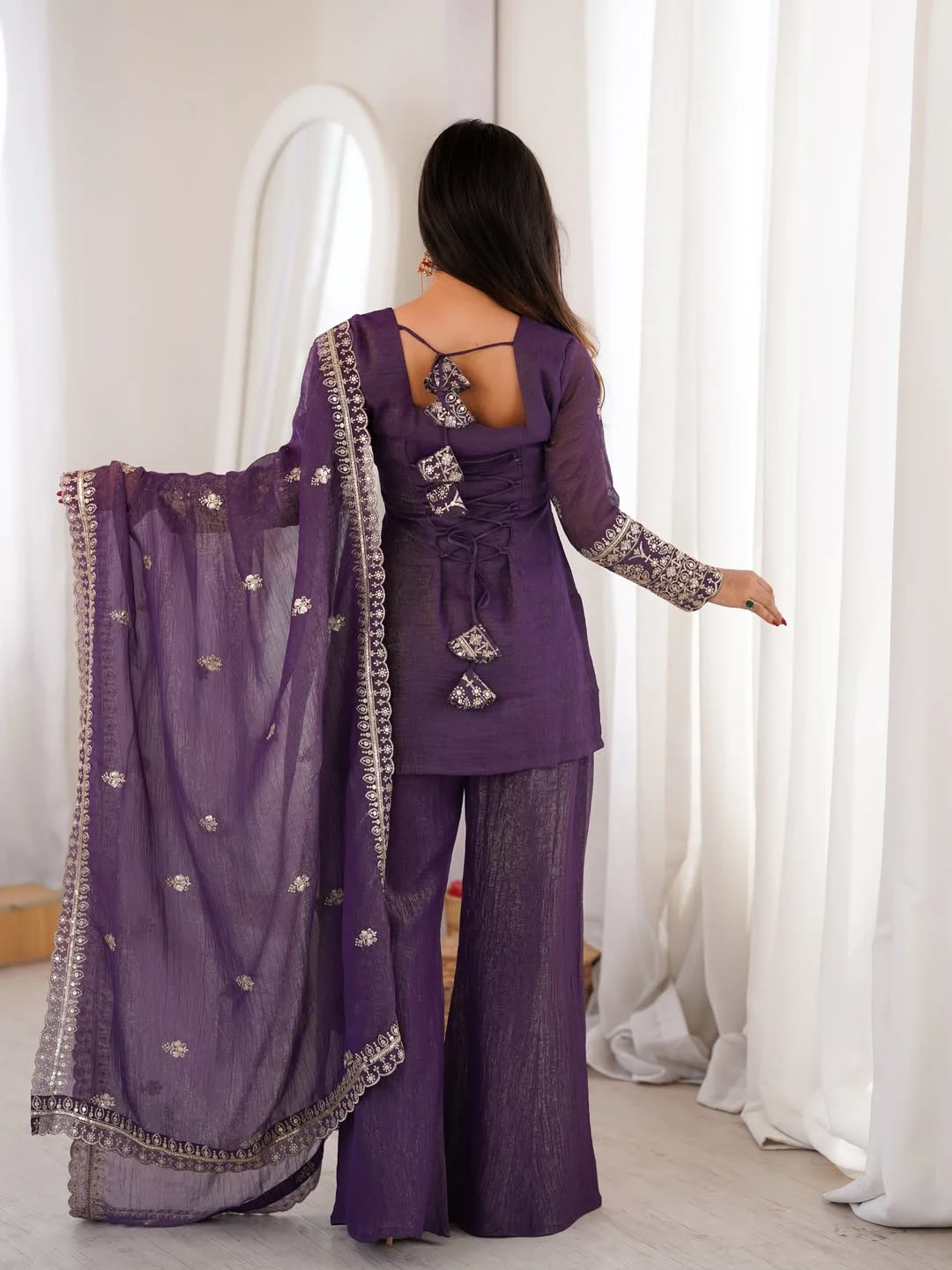 Women's Crunchy Silk Kurta Set with Palazzo and Dupatta in Purple — photo 6 of 7