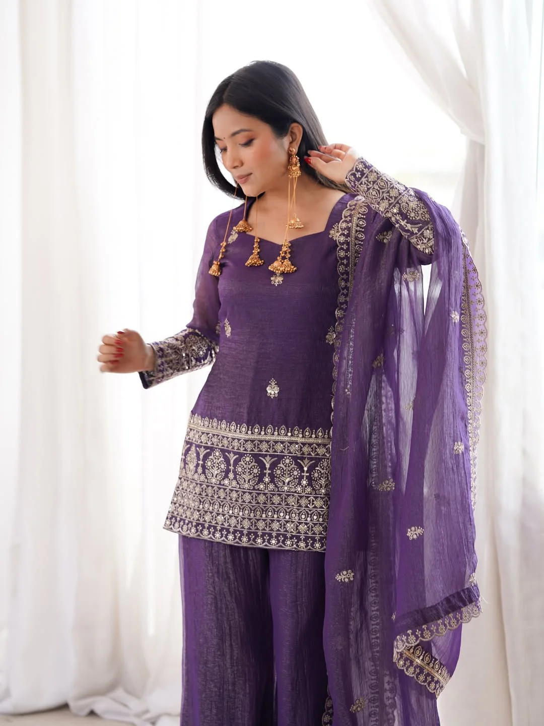 Women's Crunchy Silk Kurta Set with Palazzo and Dupatta in Purple — photo 7 of 7