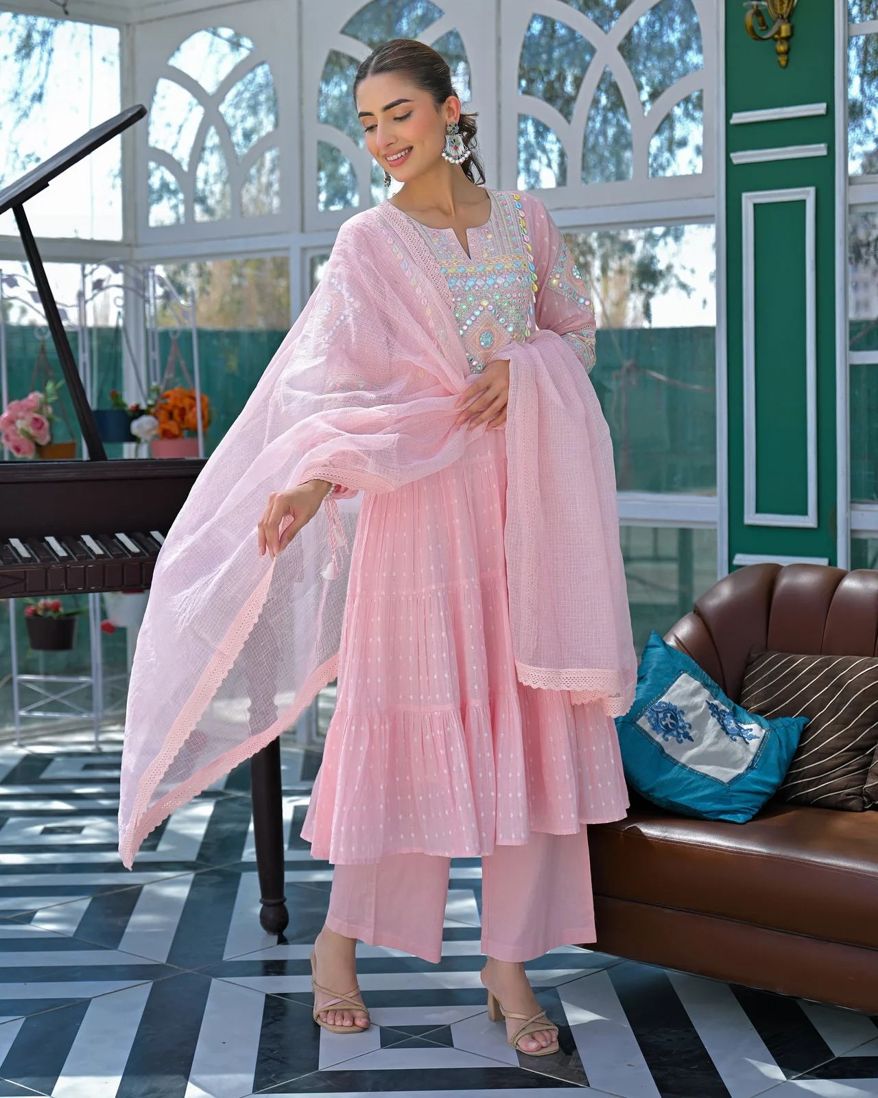 Women's Flex Cotton Kurta Set with Pant and Dupatta in Baby Pink — photo 4 of 6