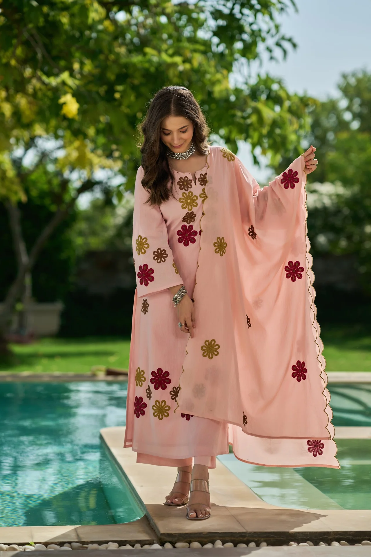 Women's Chanderi Silk Kurta Set with Pant and Dupatta in Peach — photo 7 of 8
