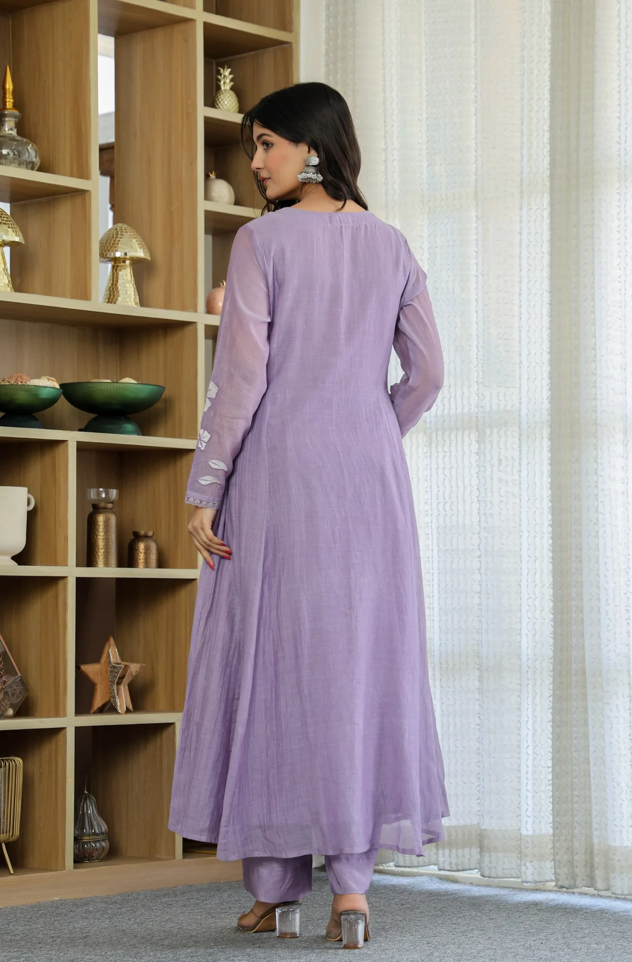 Women's Chanderi Silk Kurta Set with Pant and Embroidered Dupatta in Lavender — photo 2 of 9