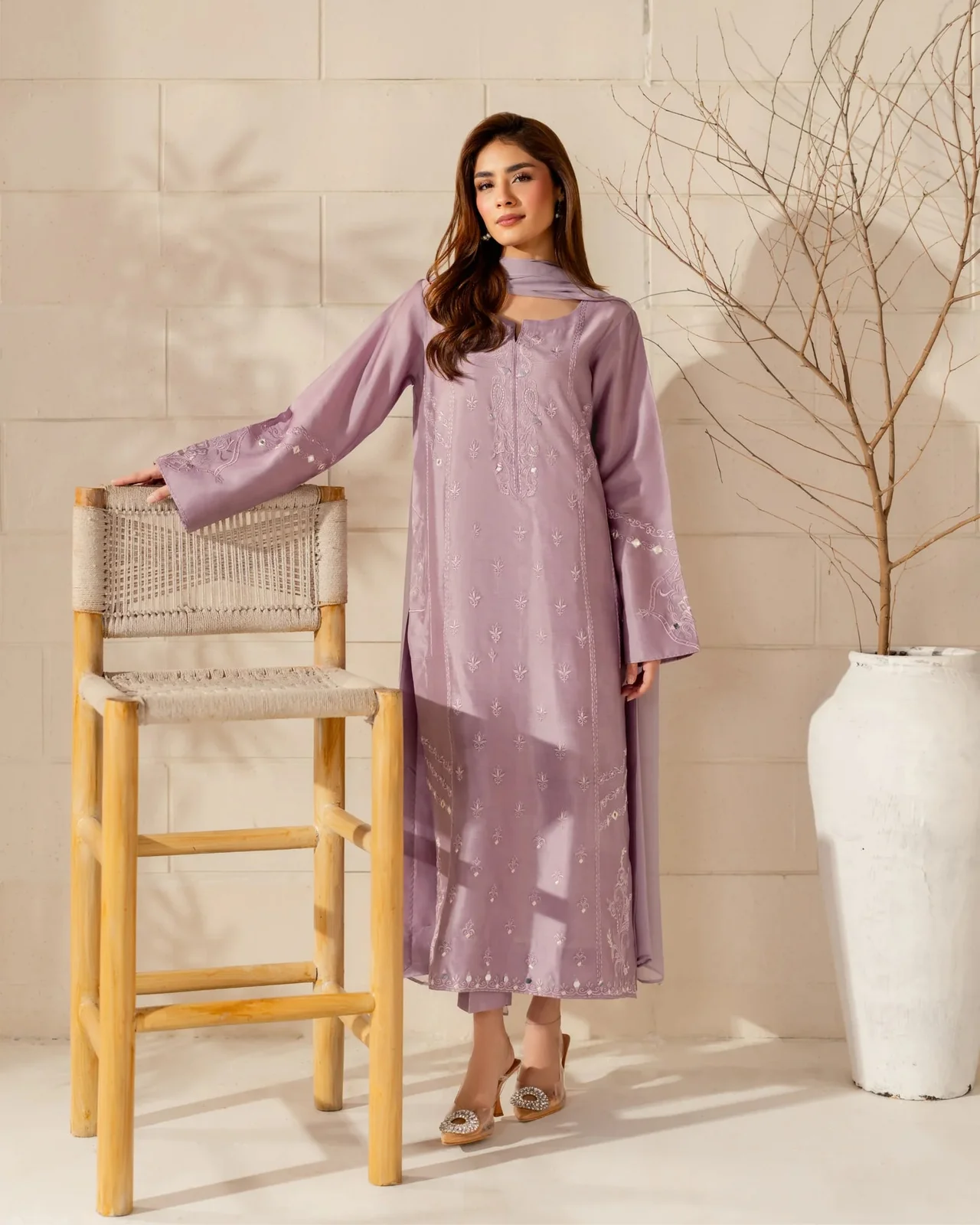 Women's French Crepe Silk Kurta Set with Pant and Chinnon Dupatta in Lavender — photo 2 of 6