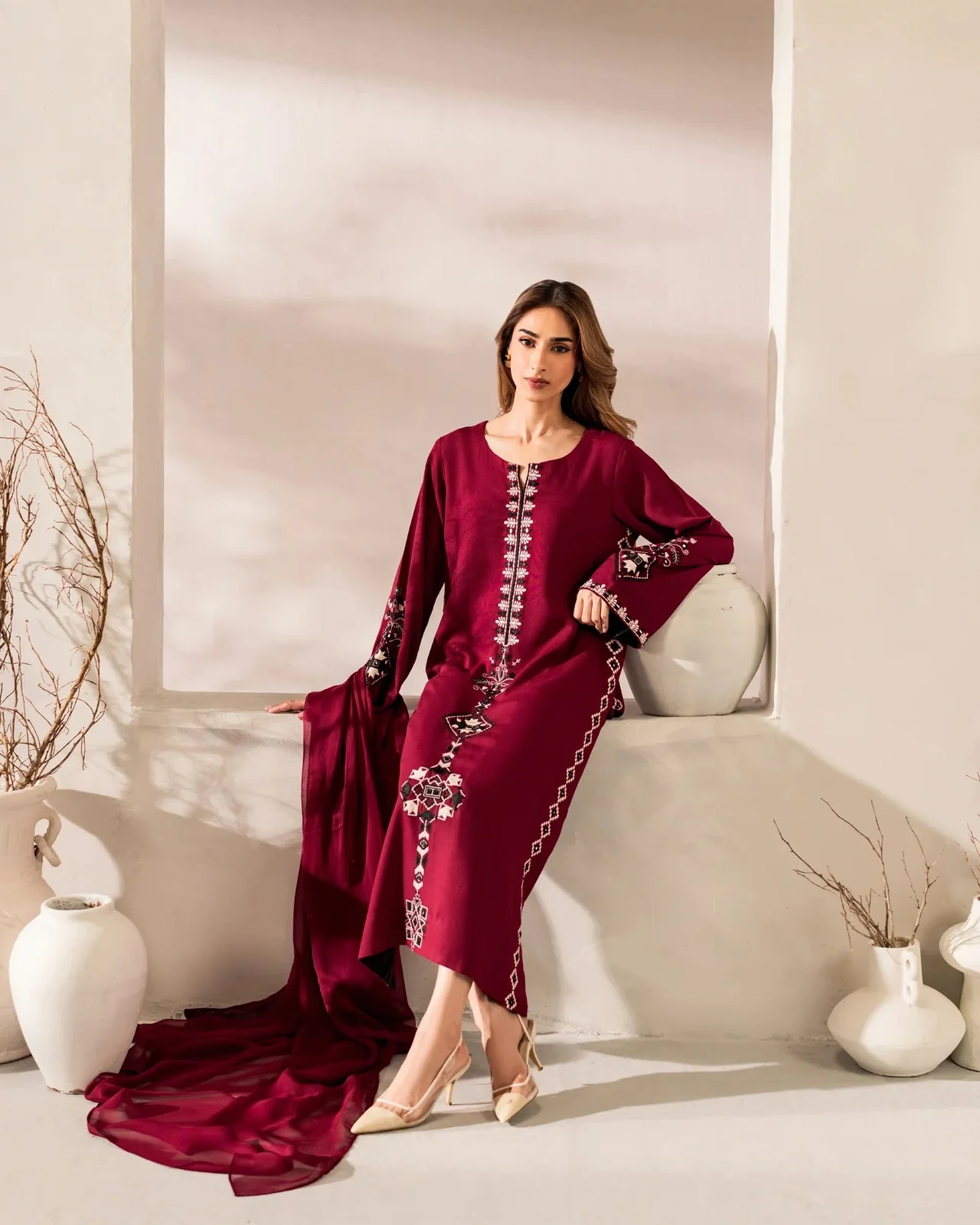 Women's Chanderi Silk Kurta Set with Pant and Dupatta in Maroon — photo 6 of 8