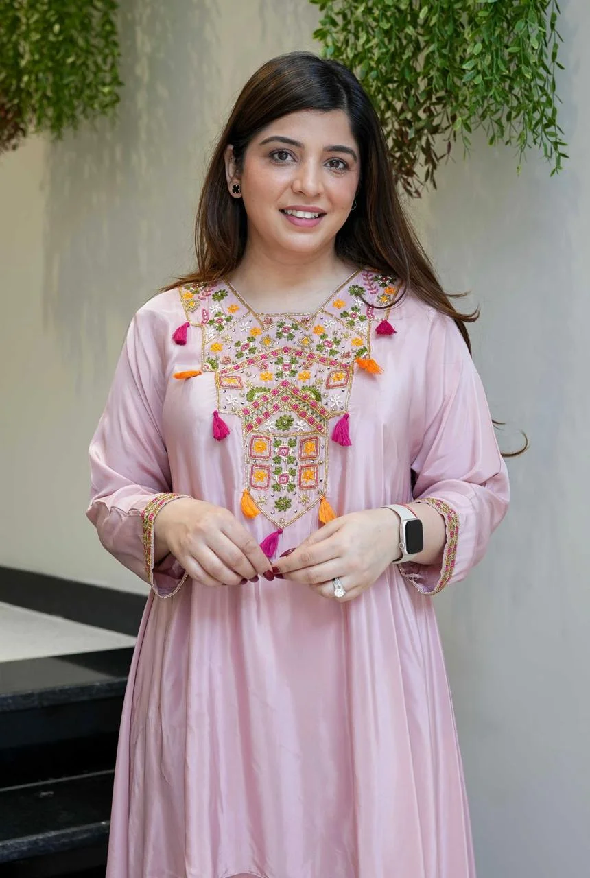 Women's French Crepe Kurta Set with Palazzo in Onion Pink — photo 3 of 6