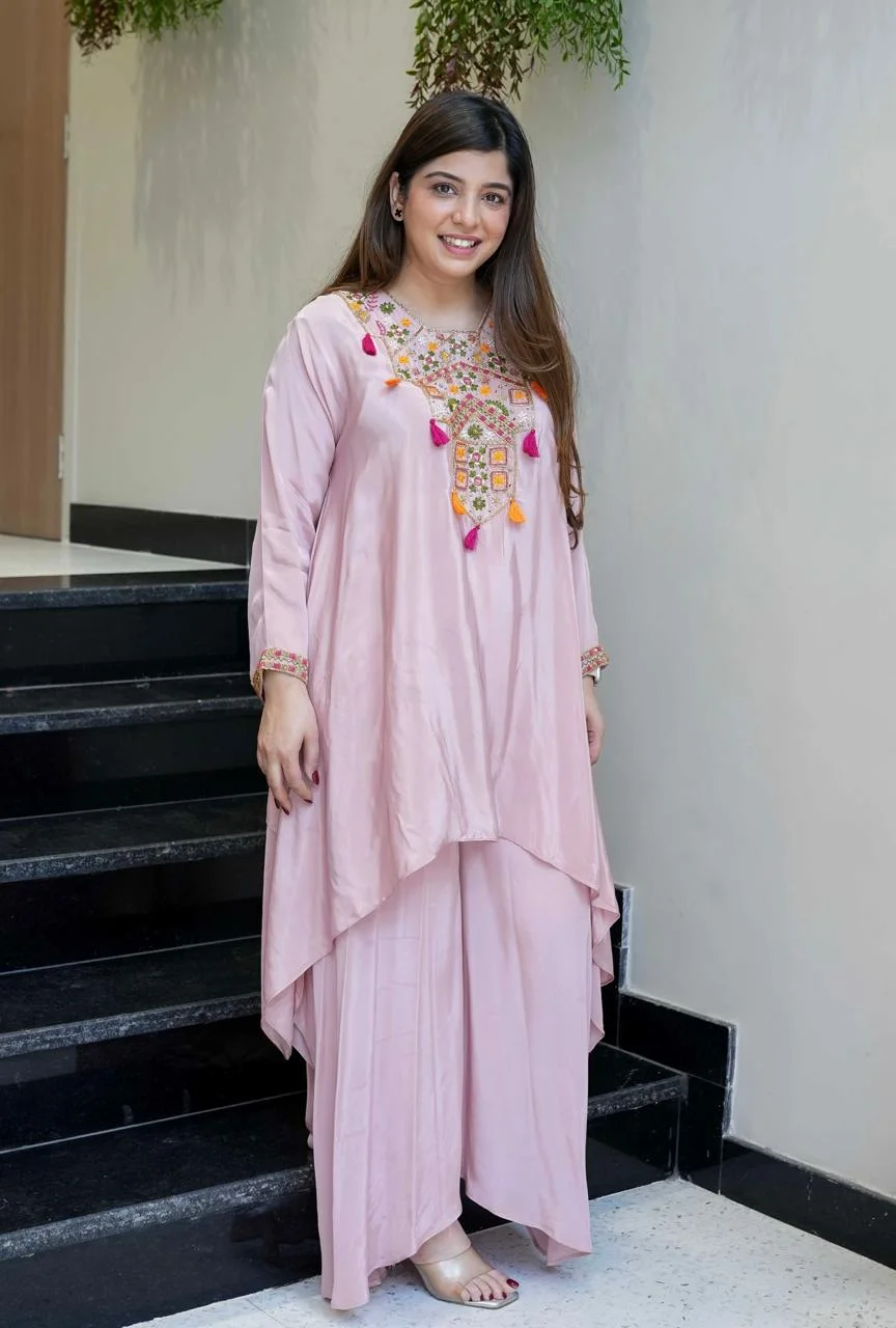 Women's French Crepe Kurta Set with Palazzo in Onion Pink — photo 6 of 6