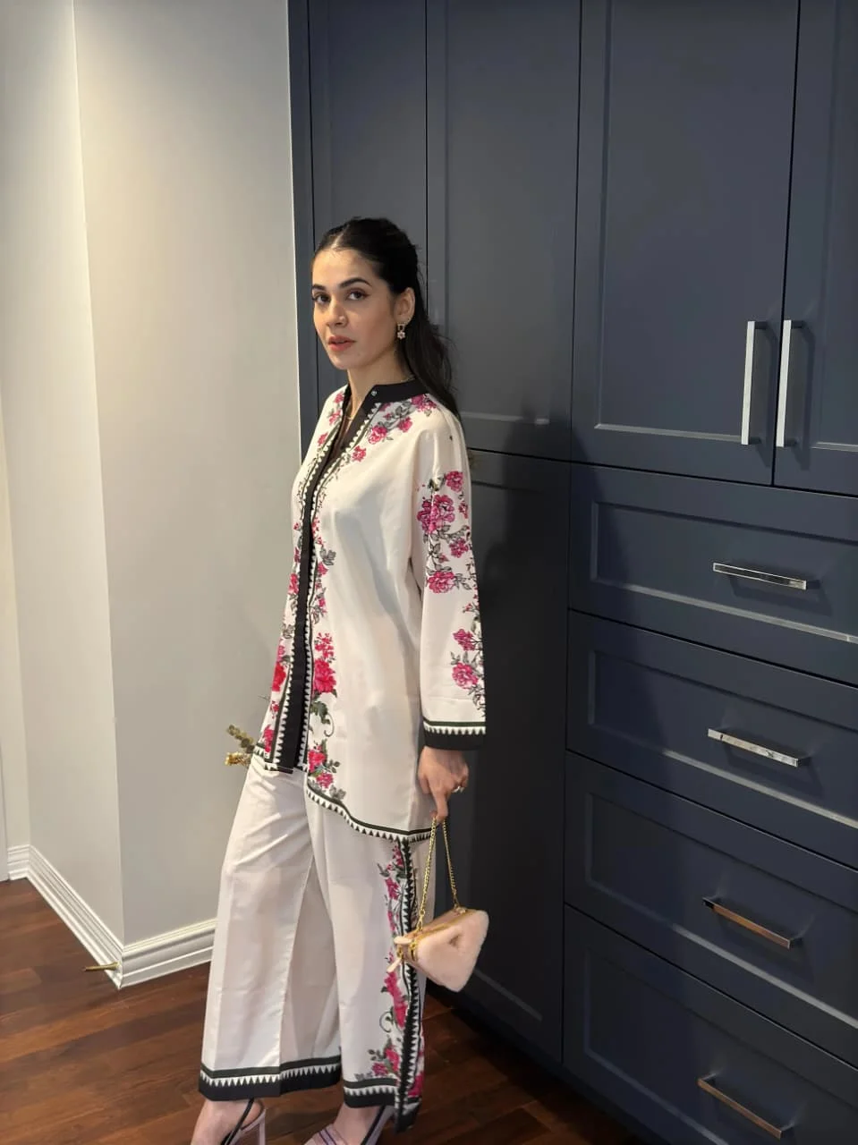 Women's Rayon Printed Kurta Set with Matching Pant in White — photo 3 of 6