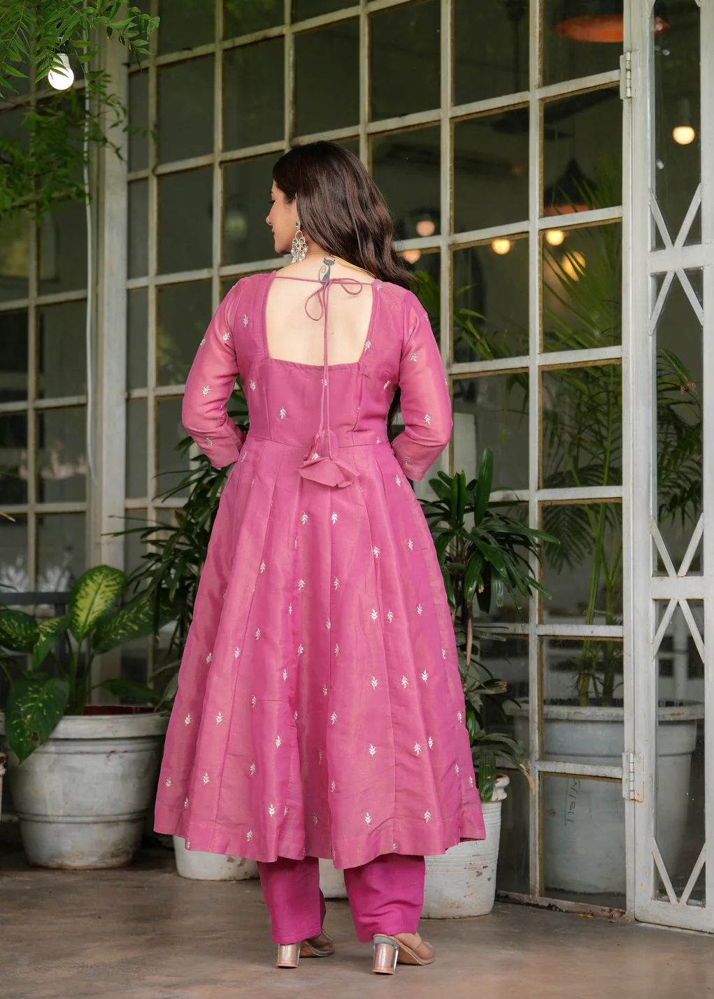 Women's Chanderi Silk Kurta Set with Embroidered Yoke and Dupatta in Pink — photo 2 of 6