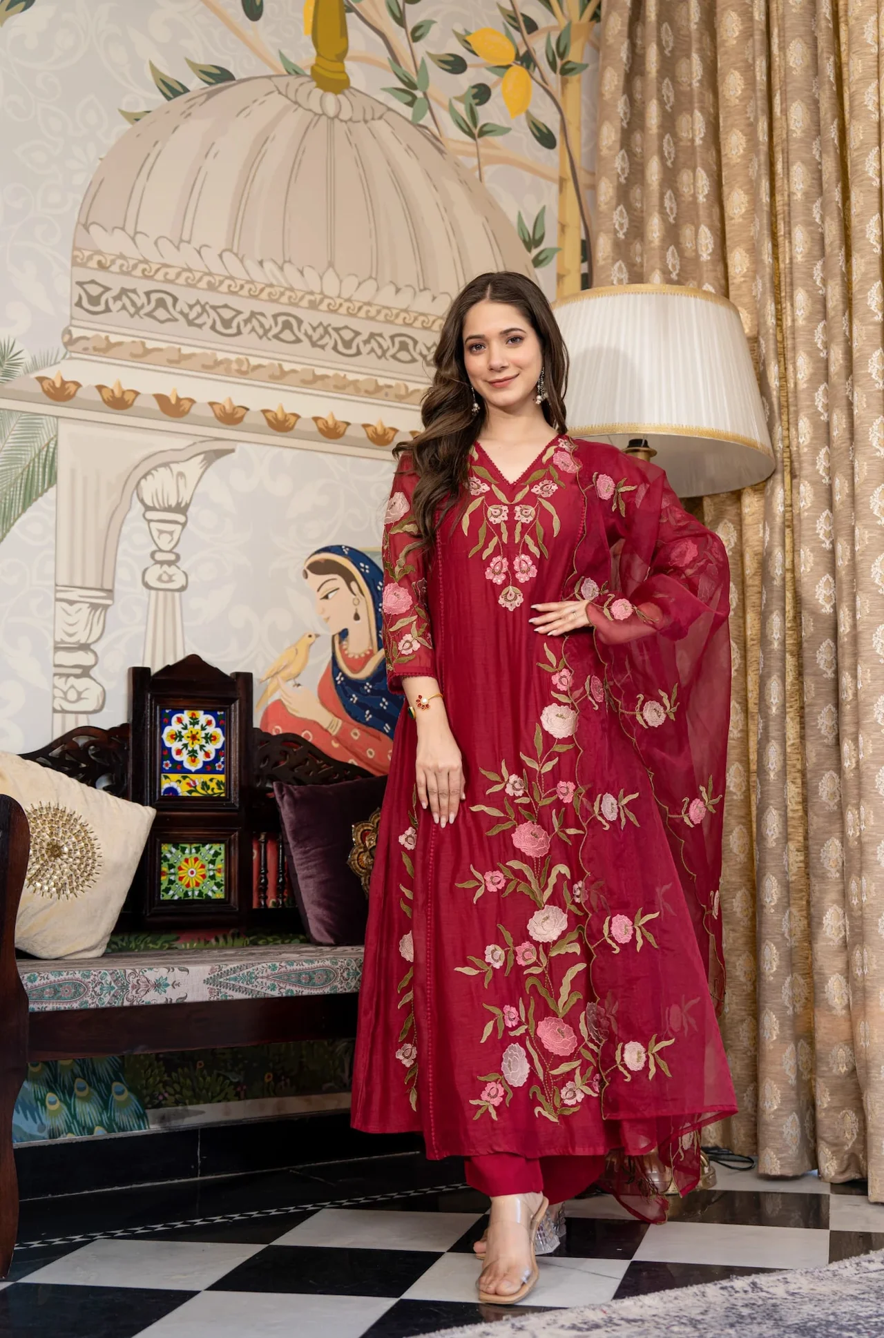 Women's Muslin Kurta Set with Embroidered Floral Motifs in Maroon — photo 6 of 7