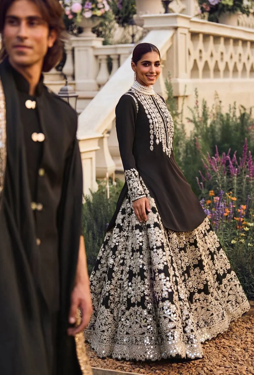 Vidala Clothings Embroidered Lehenga Top & Dupatta Set in Black — photo 6 of 8