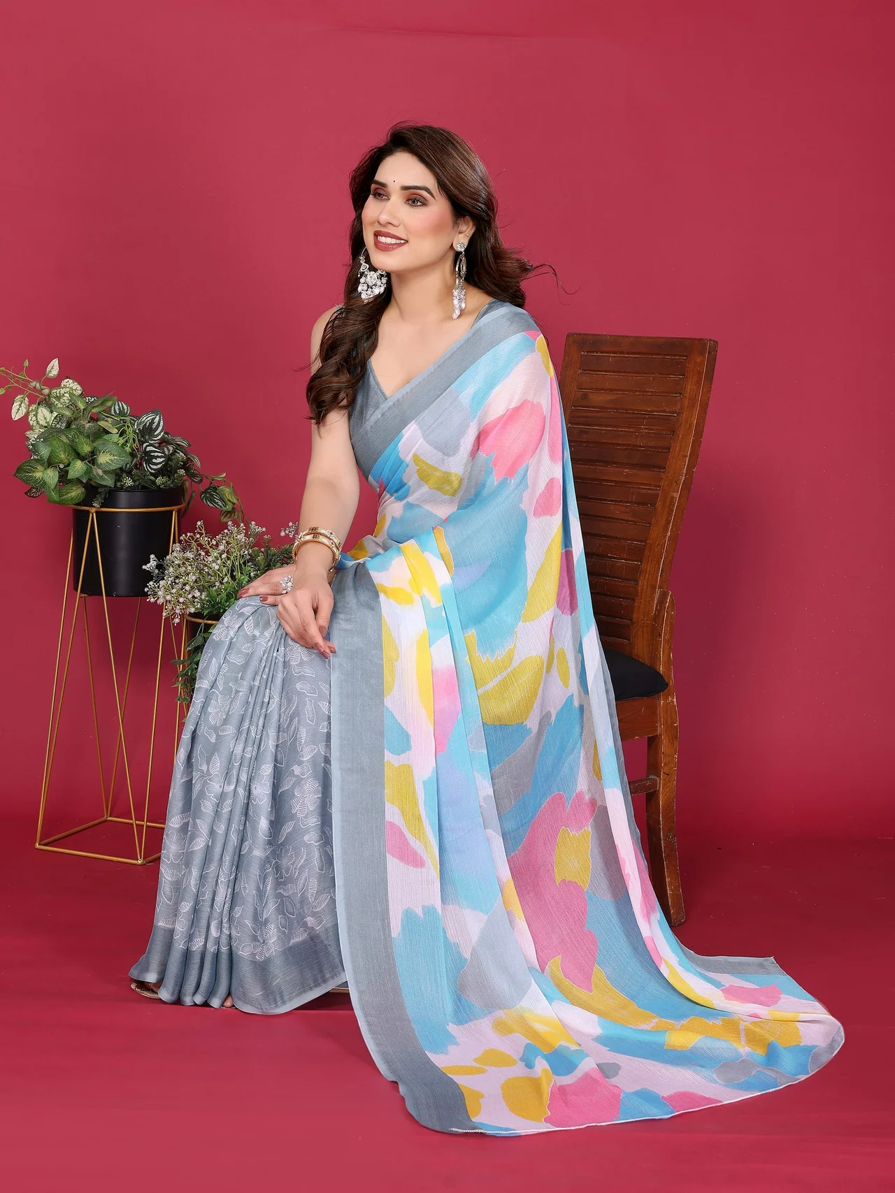 Moss Shiffon Printed Saree with Blouse in Grey — photo 8 of 8