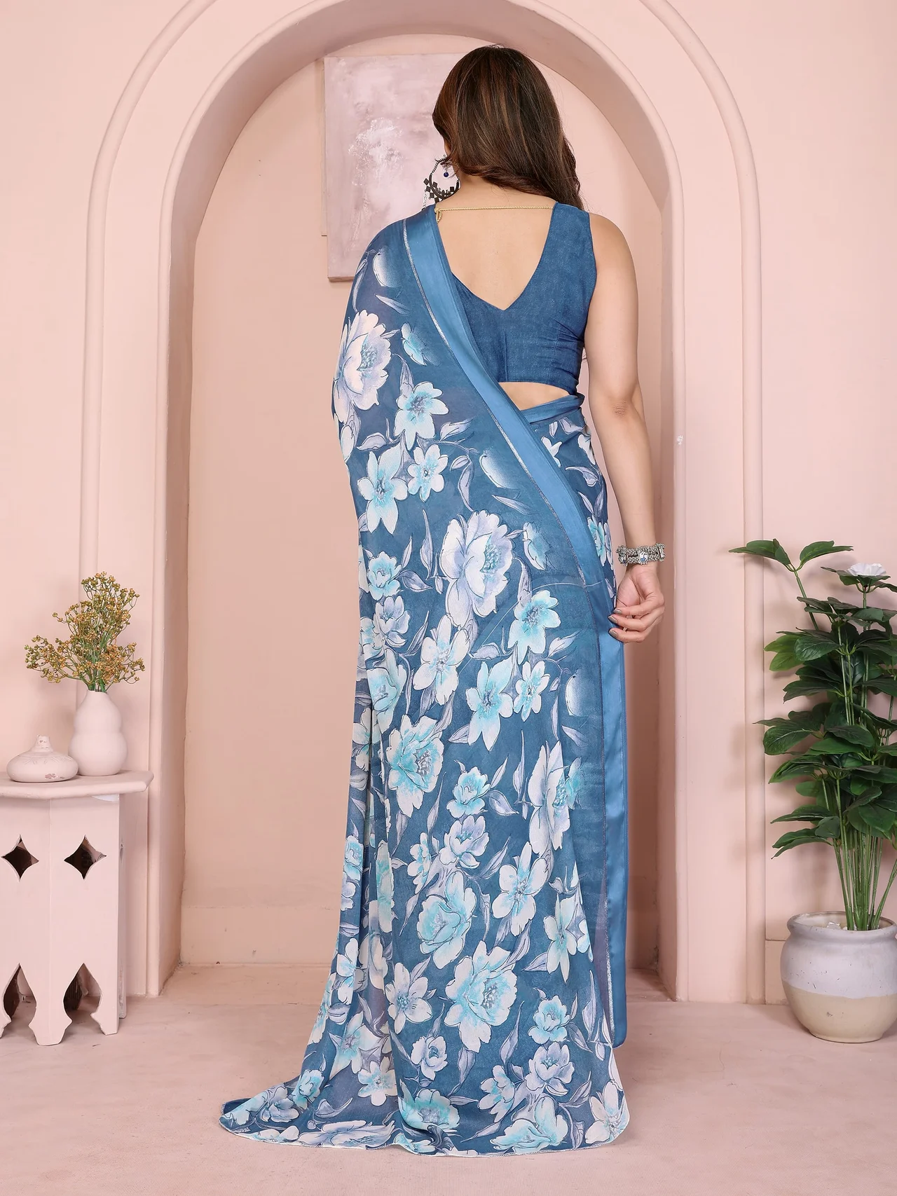 Bright Moss Satin Patta Printed Saree with Blouse in Blue — photo 5 of 8