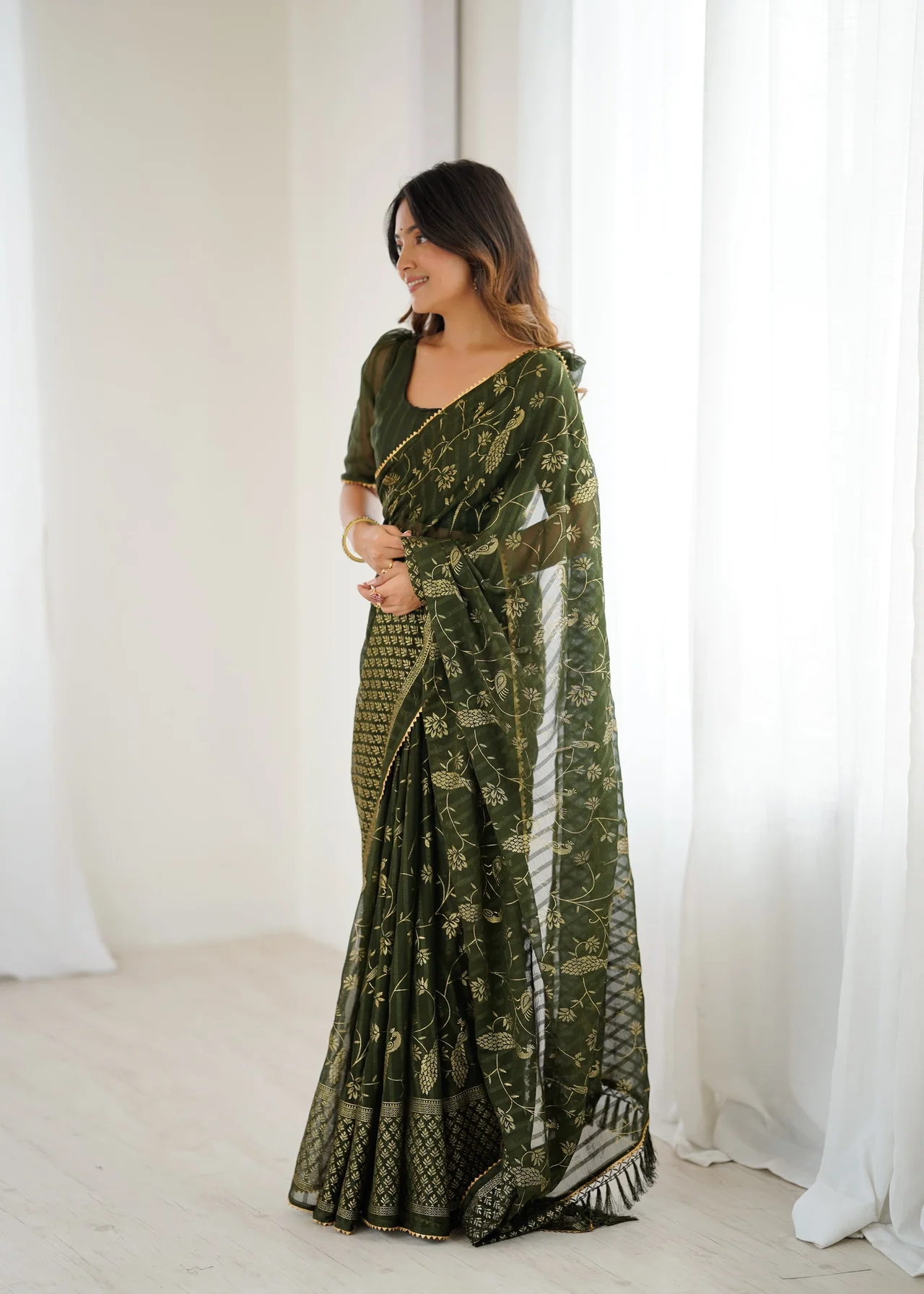 Georgette Patta Foil Work Saree with Lace & Zalar in Mehendi Green — photo 4 of 7