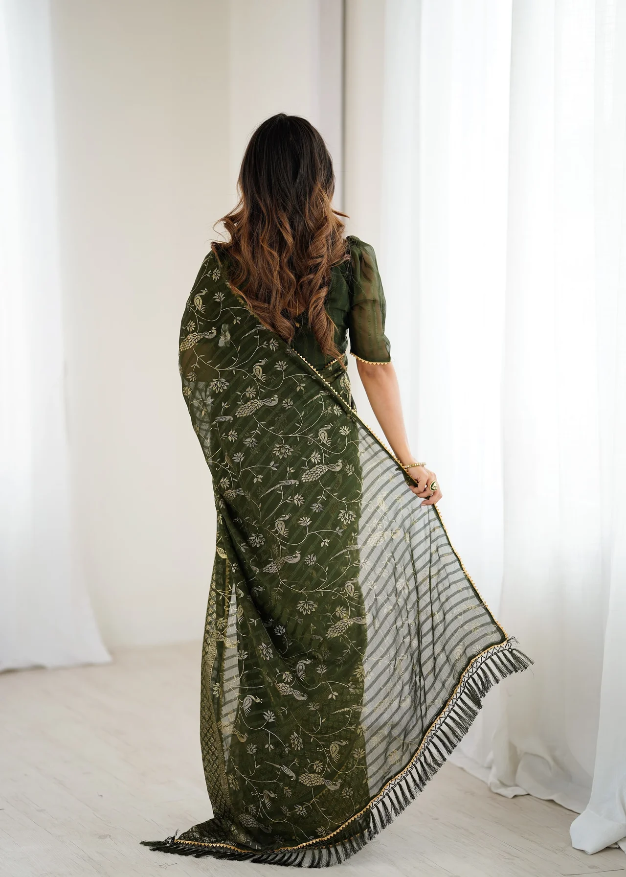 Georgette Patta Foil Work Saree with Lace & Zalar in Mehendi Green — photo 5 of 7