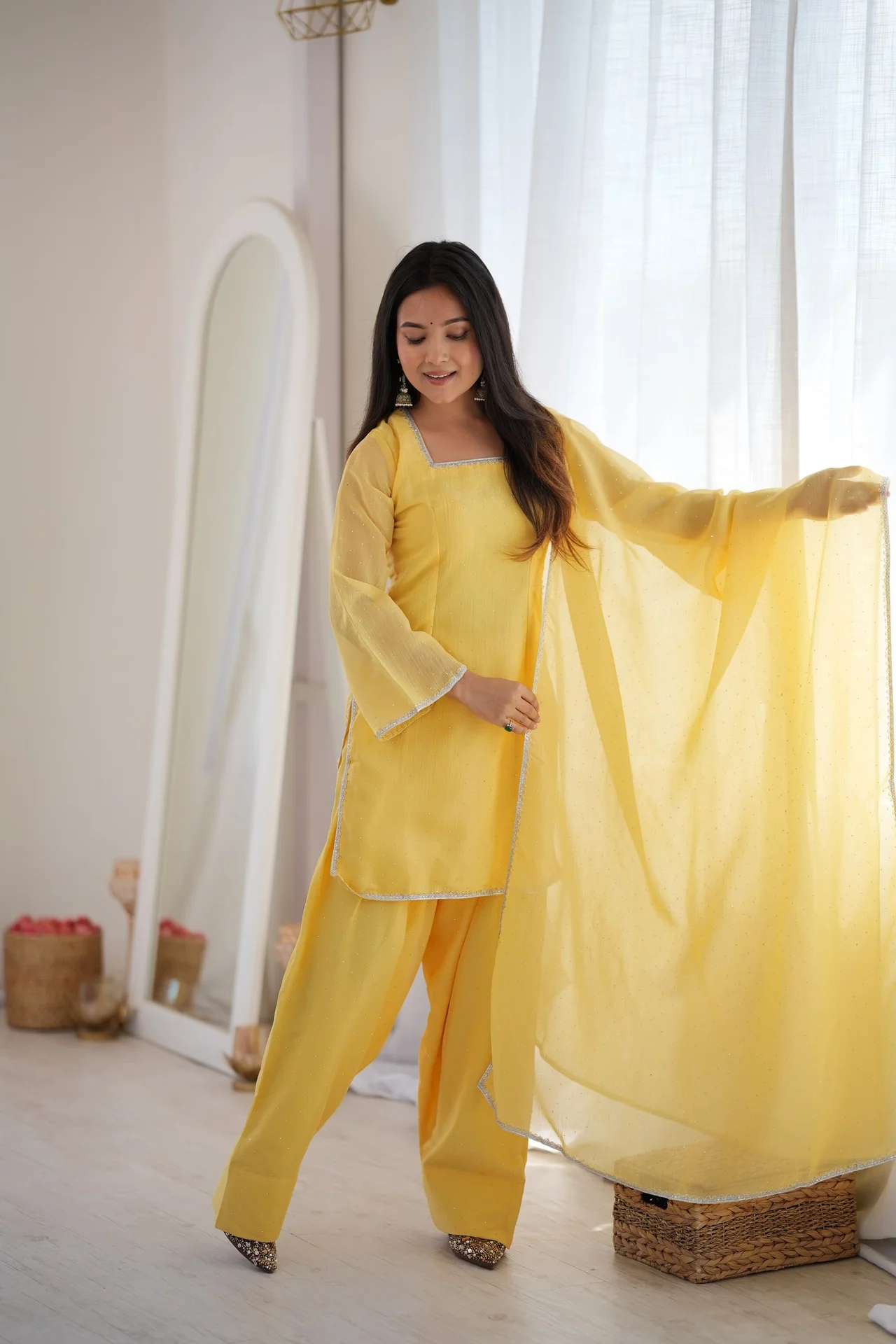 Special Farshi Salwar Suit Set in Yellow — photo 8 of 8