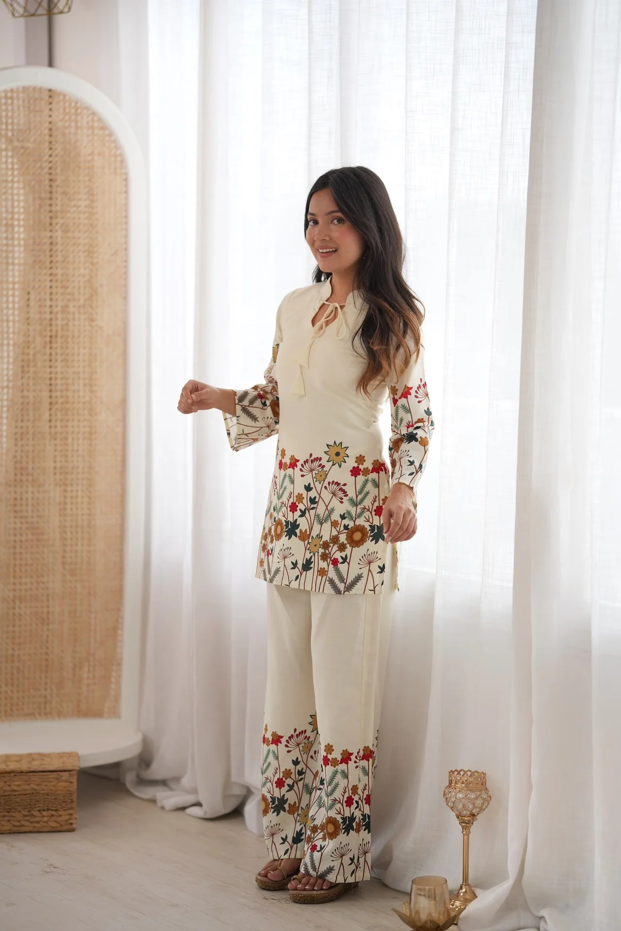 Magic Slub Cotton Floral Print Co-ord Set in Off White — photo 5 of 9