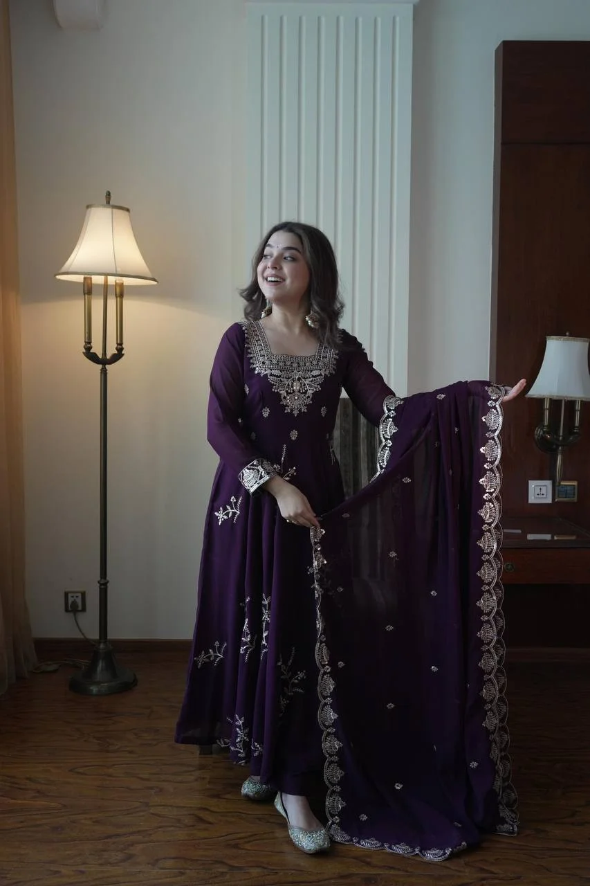 Fox Georgette Kurti Pant Dupatta Set for Women in Purple — photo 2 of 5