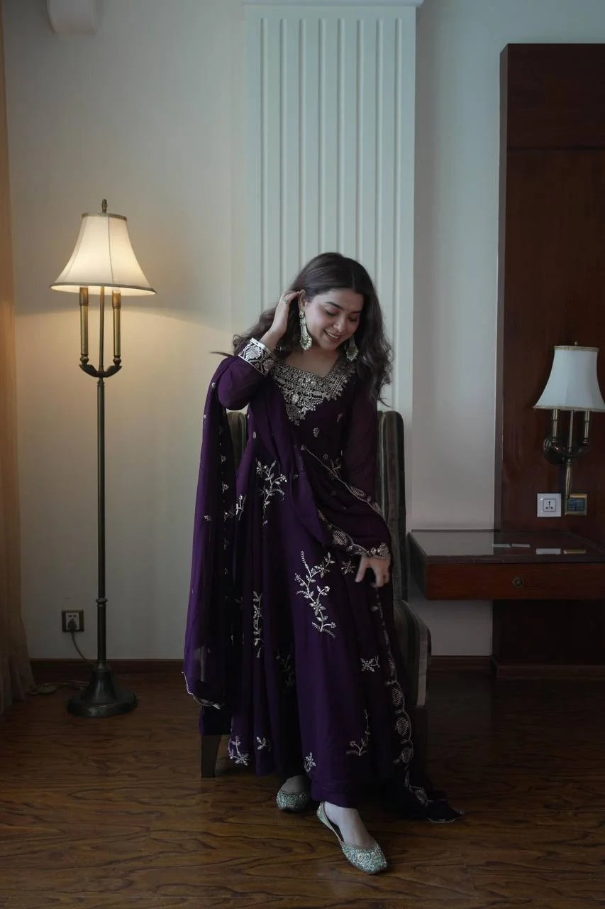 Fox Georgette Kurti Pant Dupatta Set for Women in Purple — photo 3 of 5